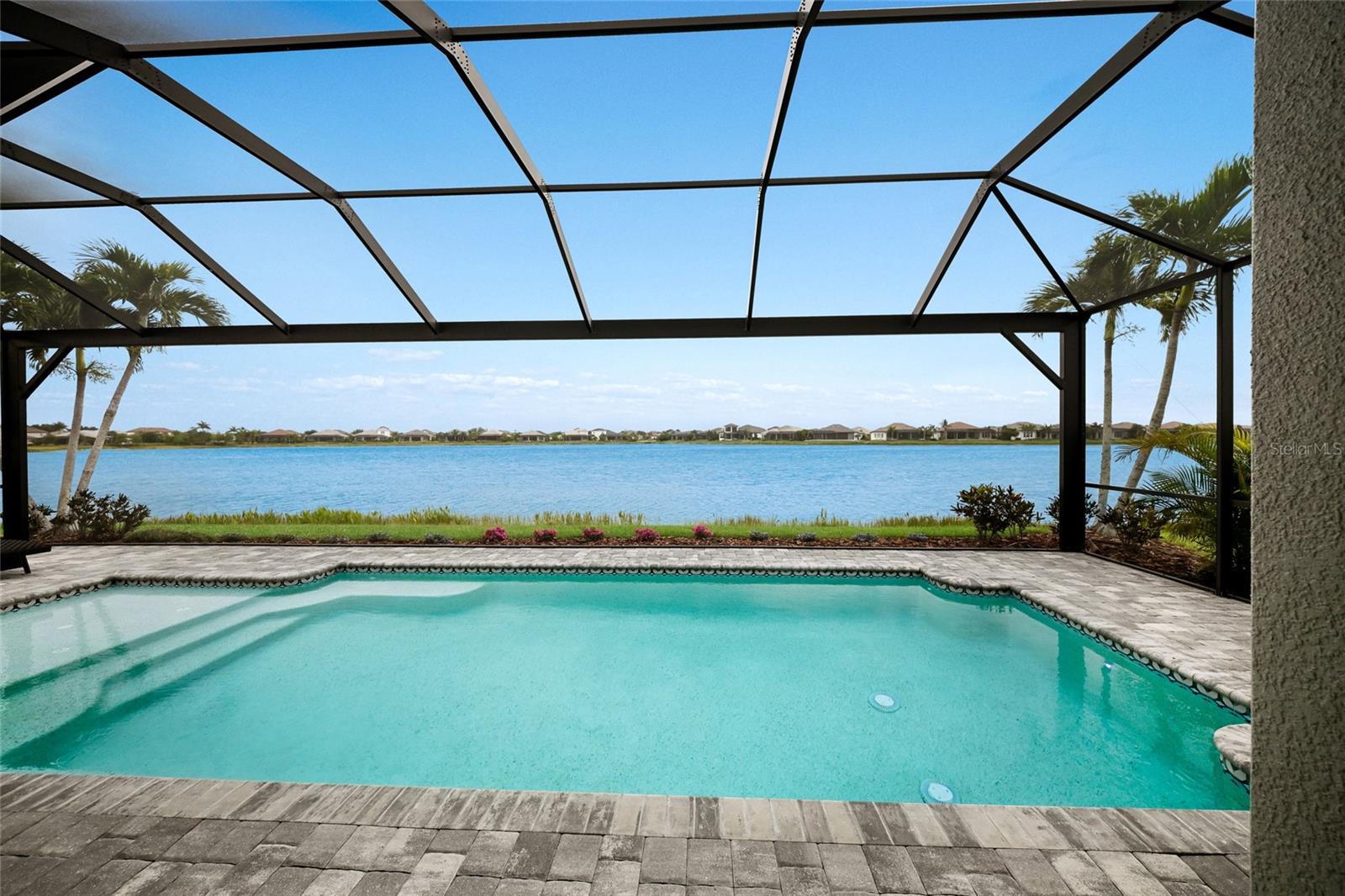 LAKEHOUSE COVE AT WATERSIDE PH 1A & 1B - Residential