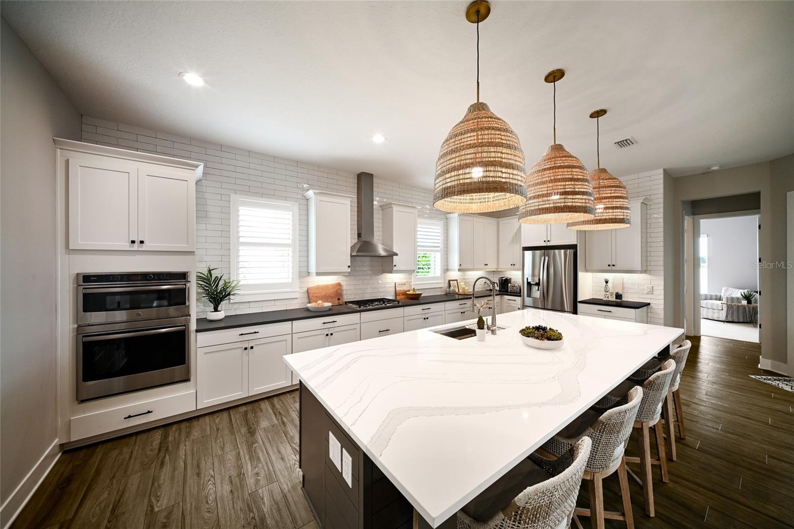 LAKEHOUSE COVE AT WATERSIDE PH 1A & 1B - Residential