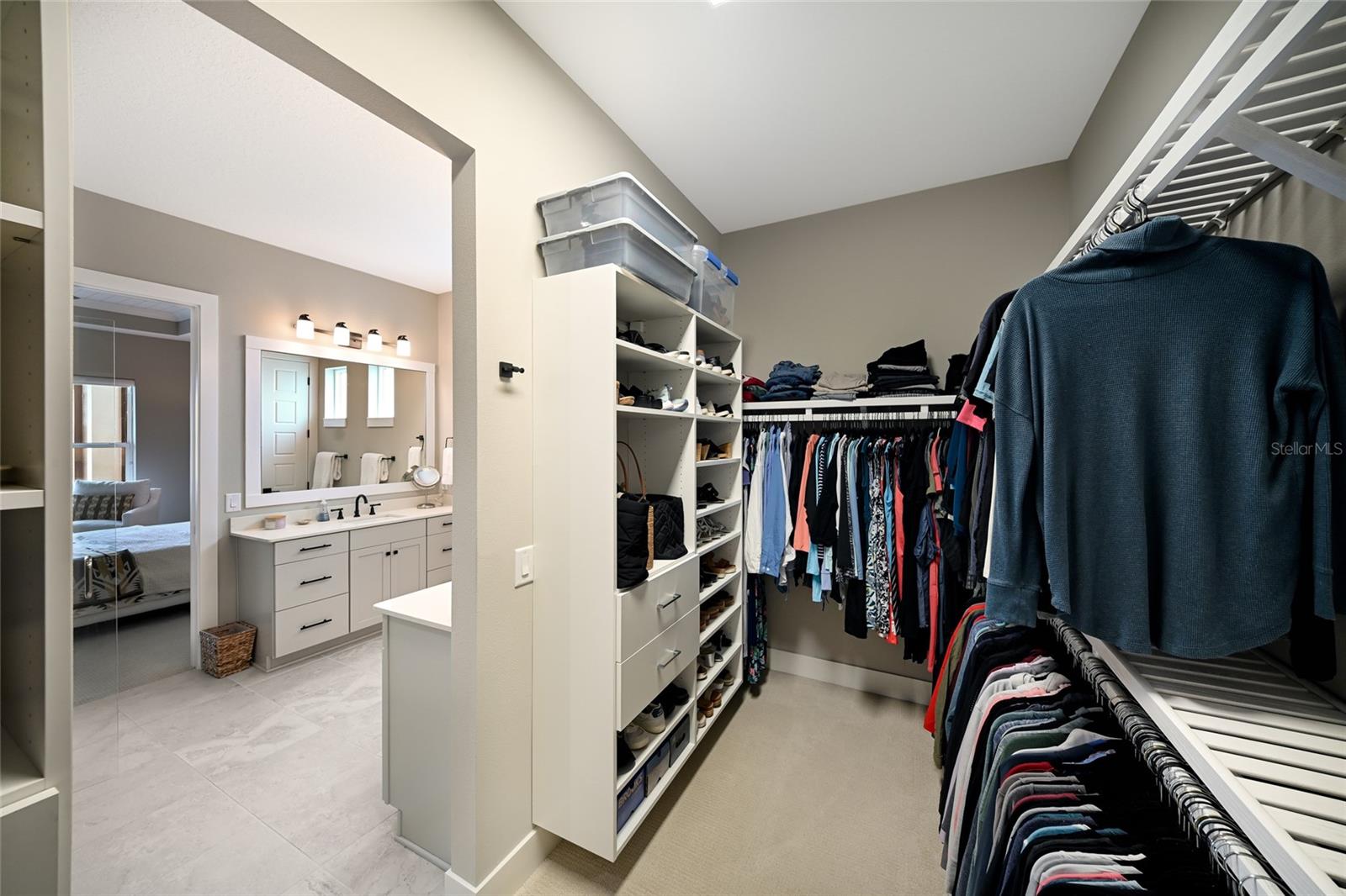 LAKEHOUSE COVE AT WATERSIDE PH 1A & 1B - Residential