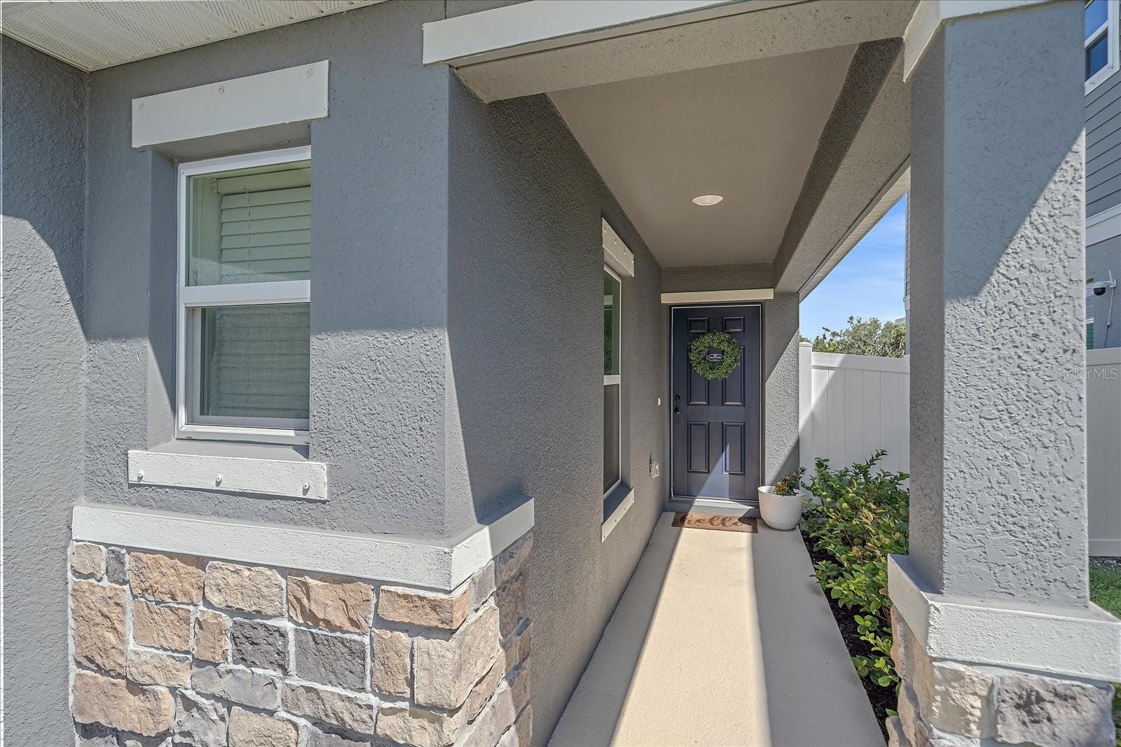 SAWGRASS LAKES PH I-III - Residential Lease