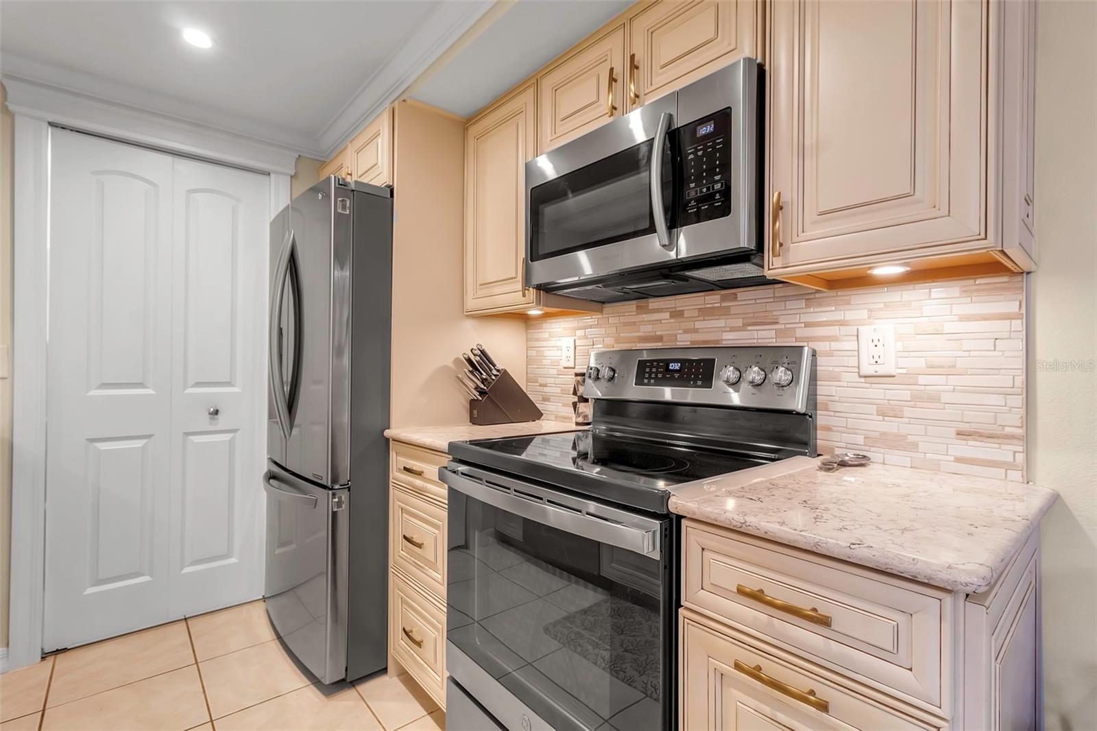 EL CONQUISTADOR VILLAGE 1 SEC 3A - Residential