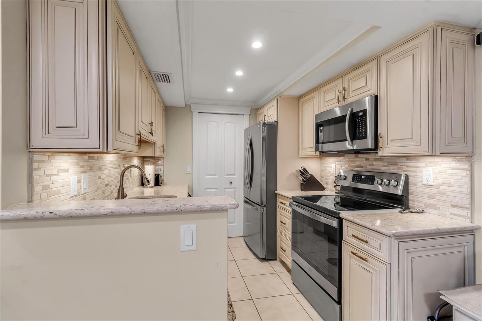 EL CONQUISTADOR VILLAGE 1 SEC 3A - Residential