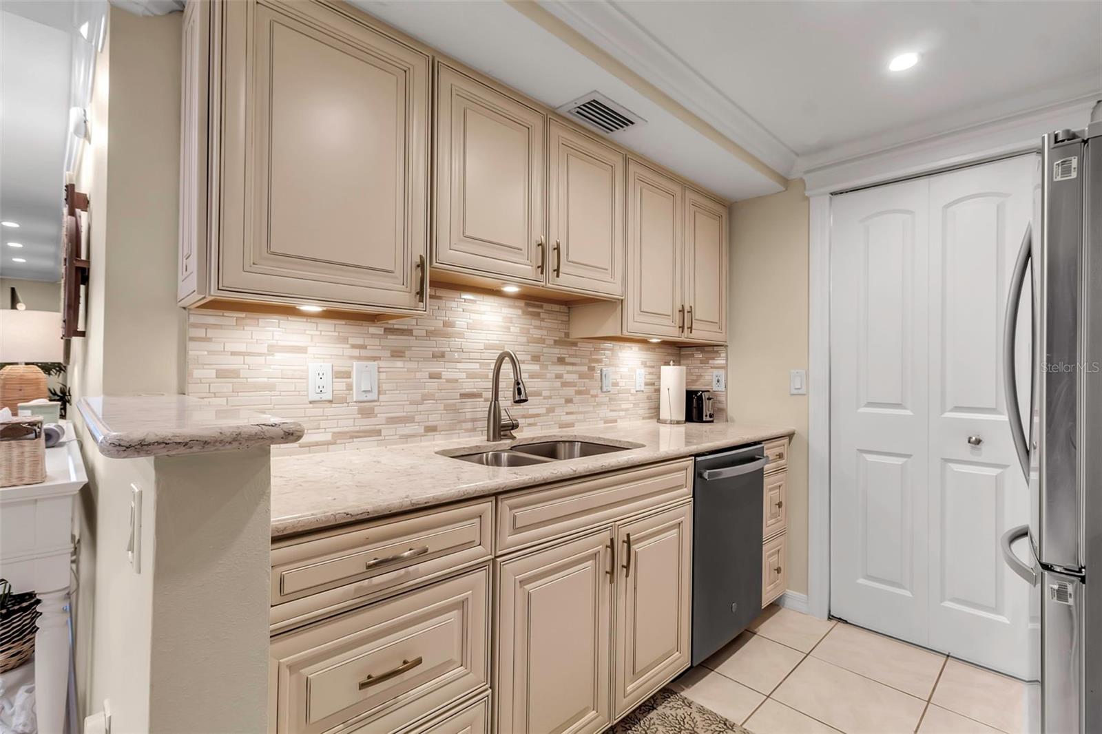 EL CONQUISTADOR VILLAGE 1 SEC 3A - Residential