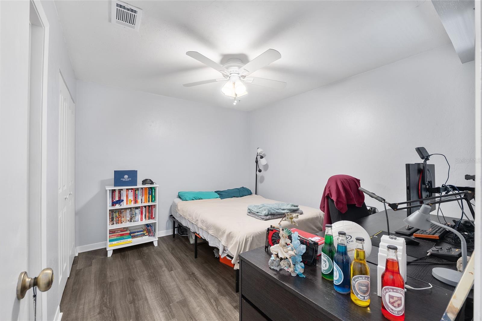 UNIV TERRACE W - Residential