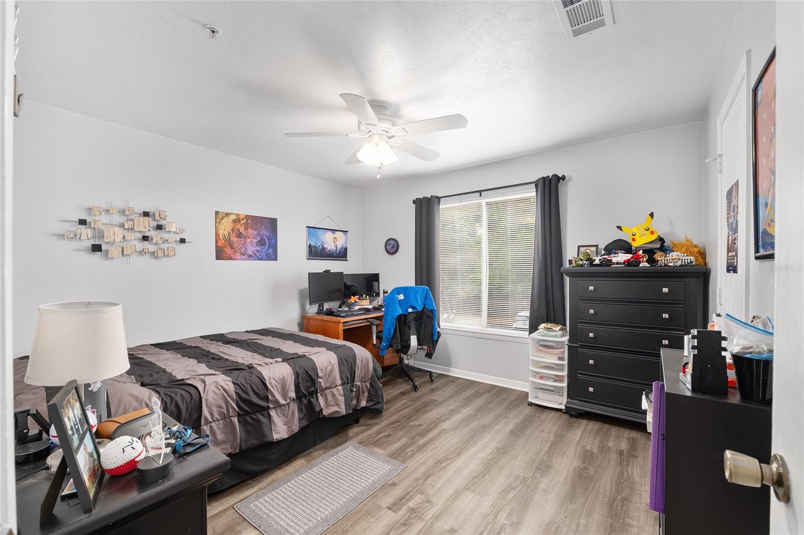 UNIV TERRACE W - Residential