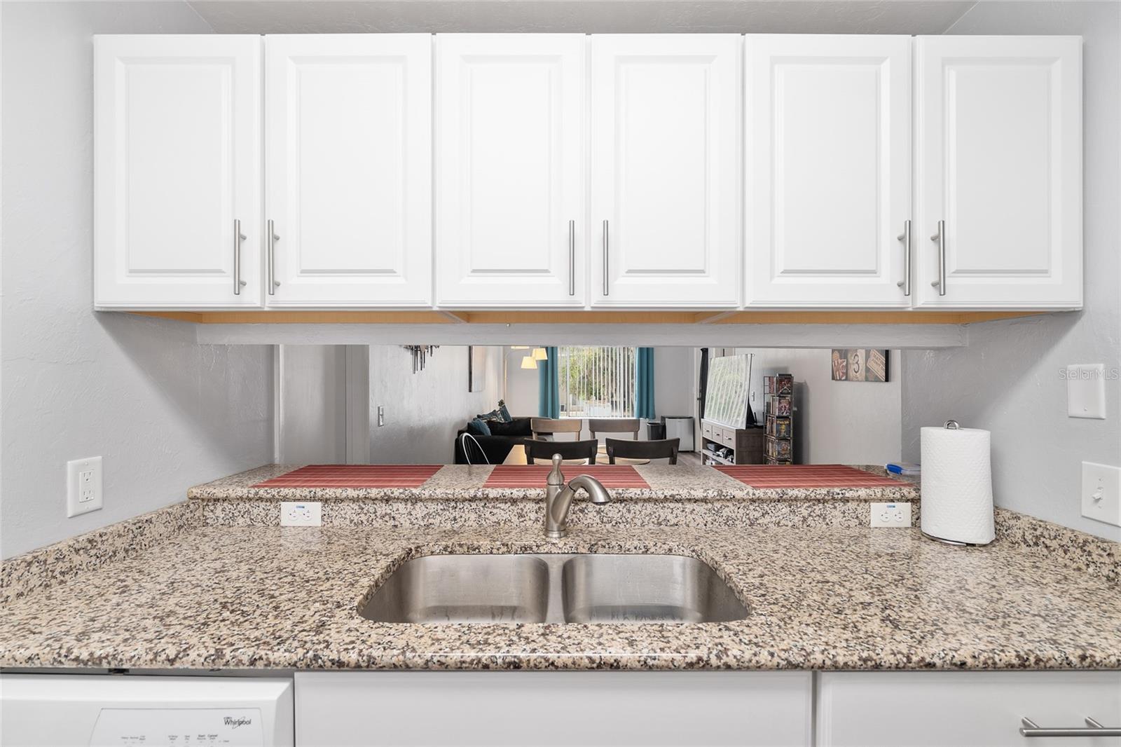 UNIV TERRACE W - Residential