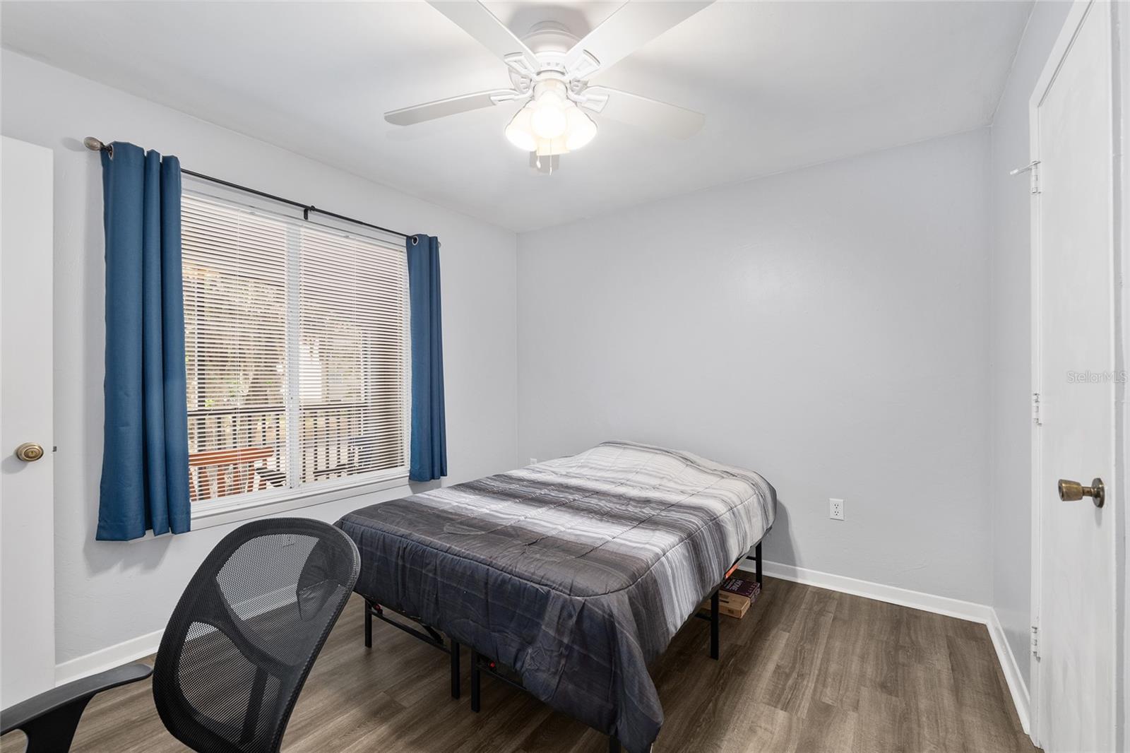 UNIV TERRACE W - Residential