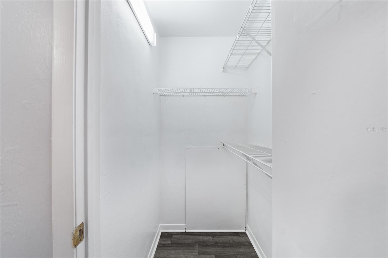 UNIV TERRACE W - Residential