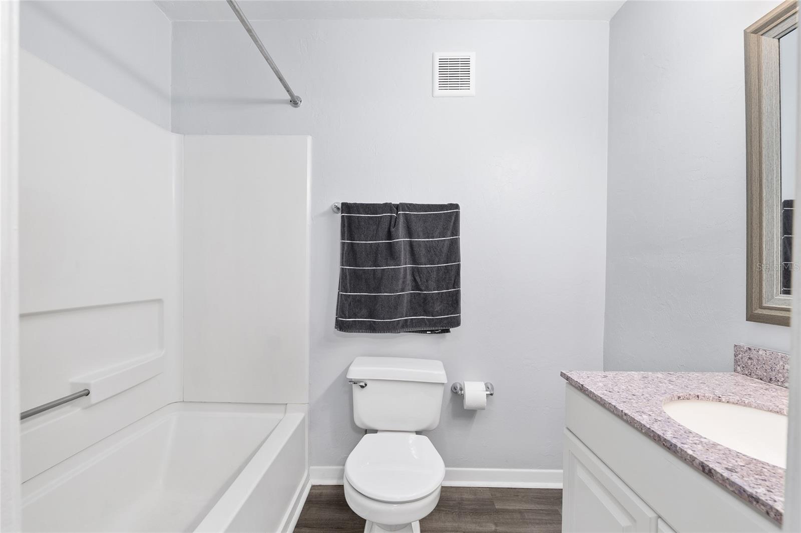 UNIV TERRACE W - Residential