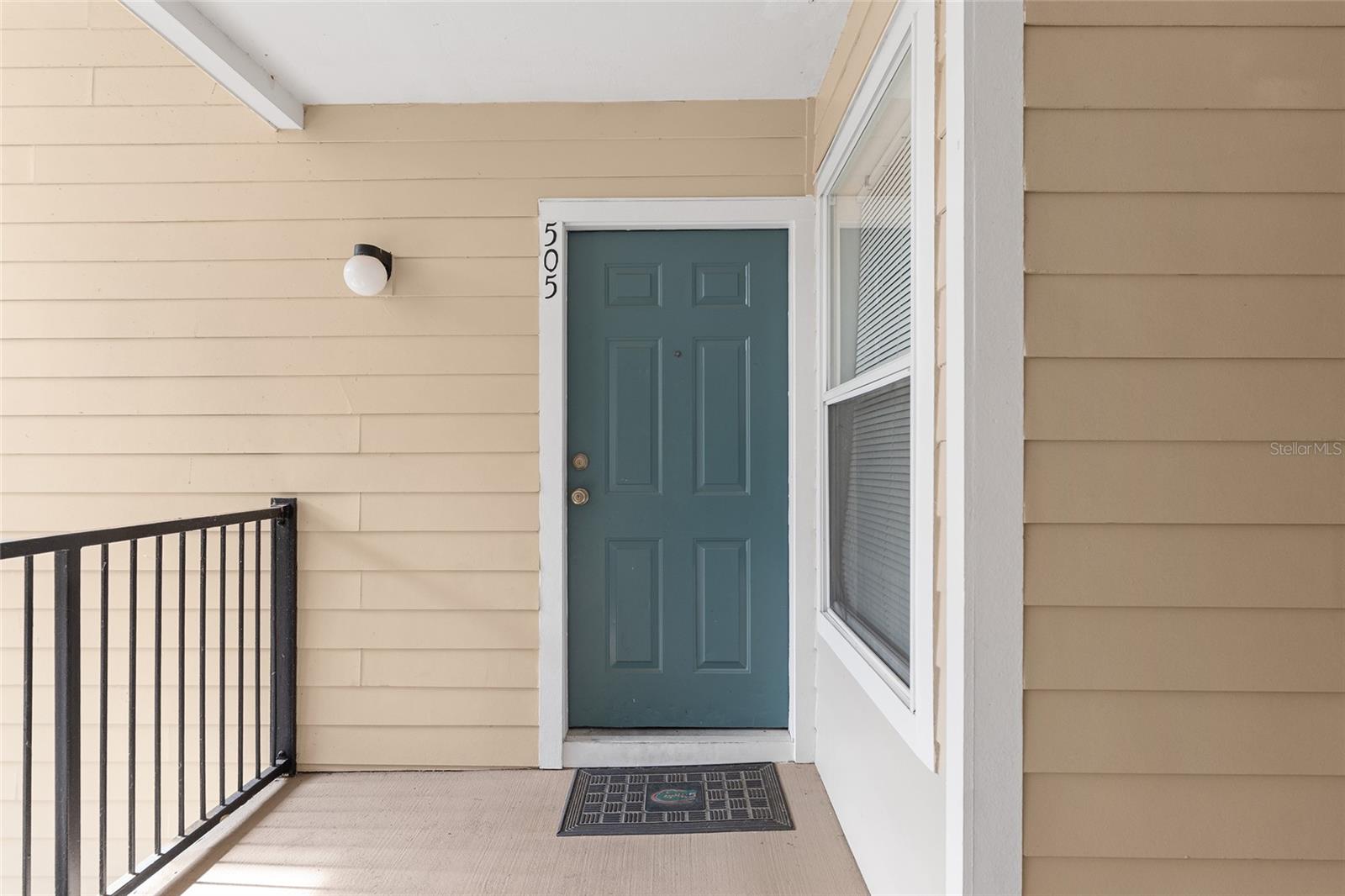 UNIV TERRACE W - Residential