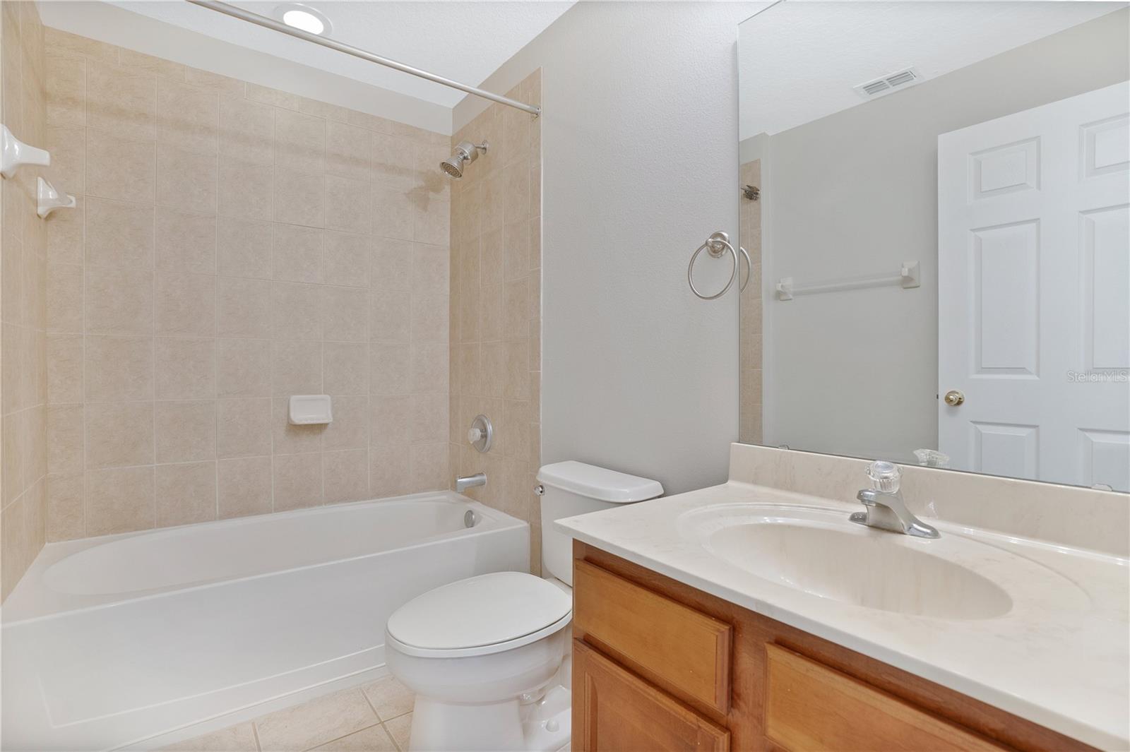 CRESTWOOD HEIGHTS - Residential Lease