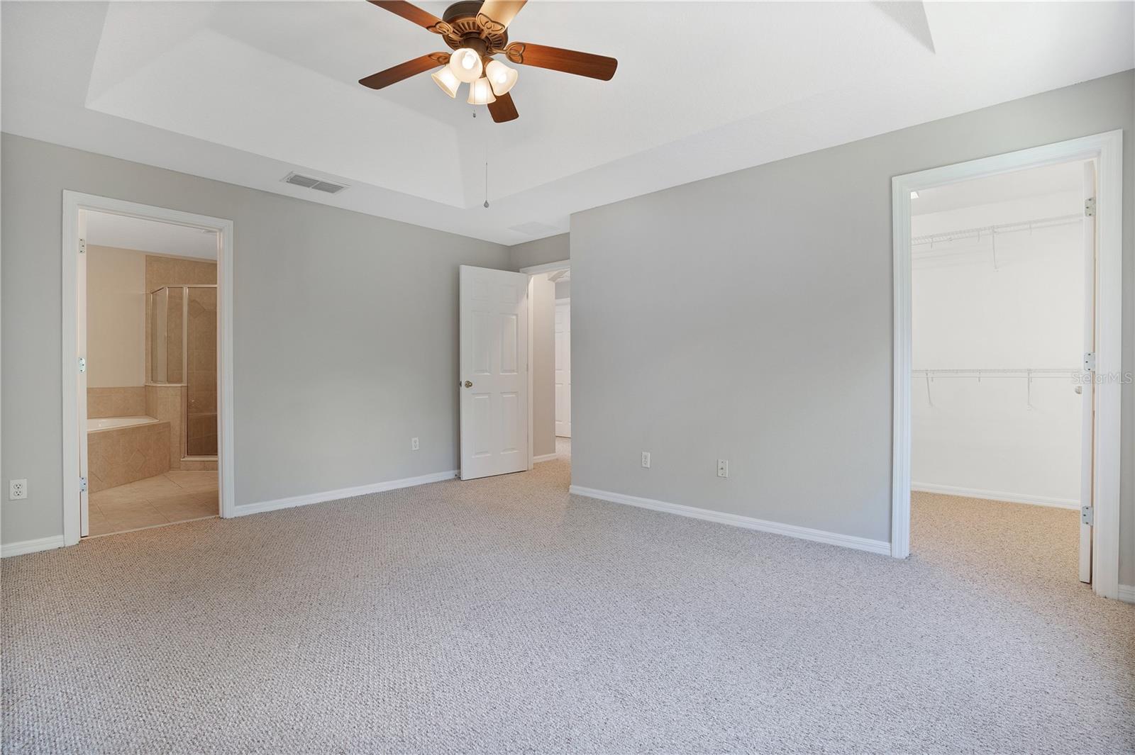 CRESTWOOD HEIGHTS - Residential Lease