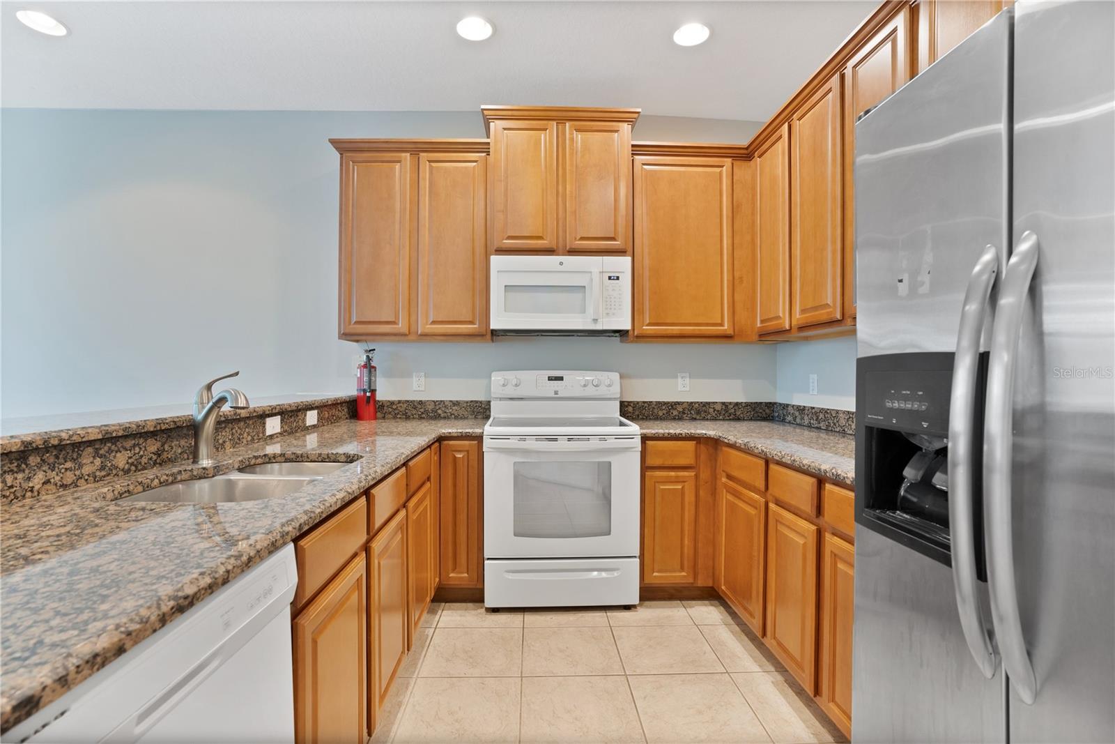 CRESTWOOD HEIGHTS - Residential Lease