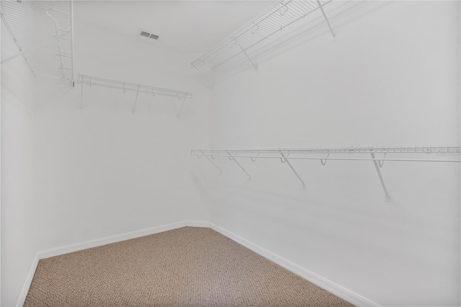 CRESTWOOD HEIGHTS - Residential Lease