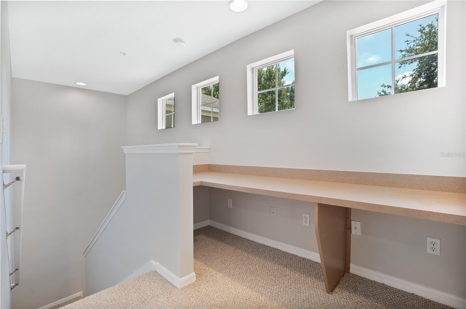 CRESTWOOD HEIGHTS - Residential Lease