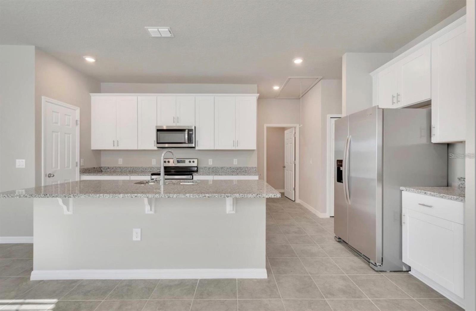 VILLAGES/MINNEOLA HILLS PH 1A - Residential Lease