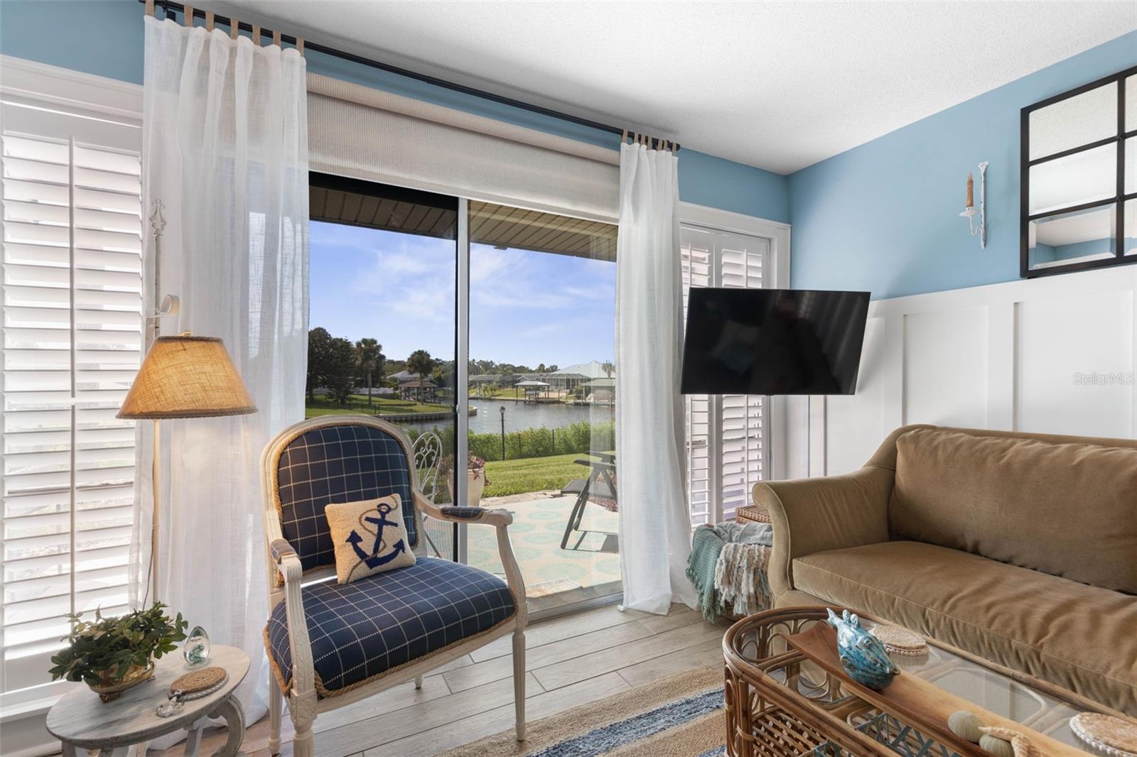 PALM CLUB CONDO - Residential