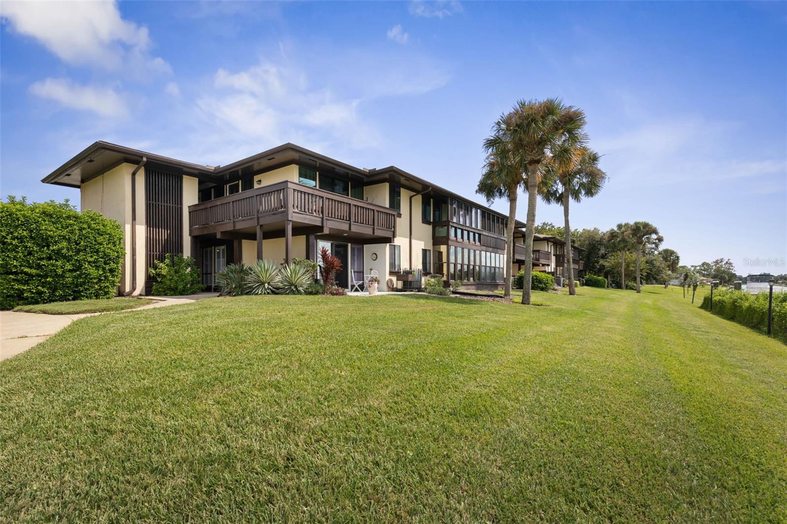 PALM CLUB CONDO - Residential