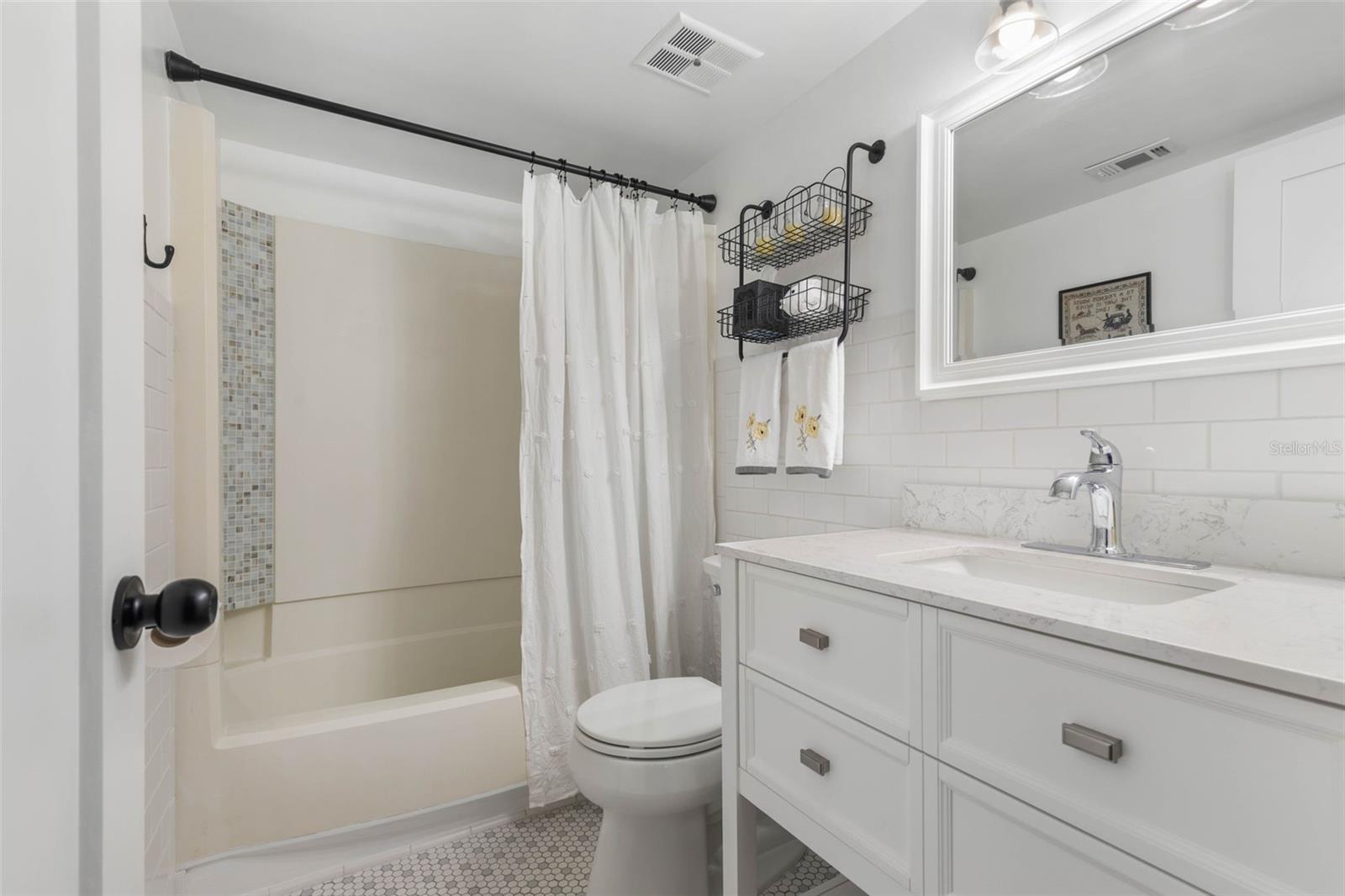 PALM CLUB CONDO - Residential