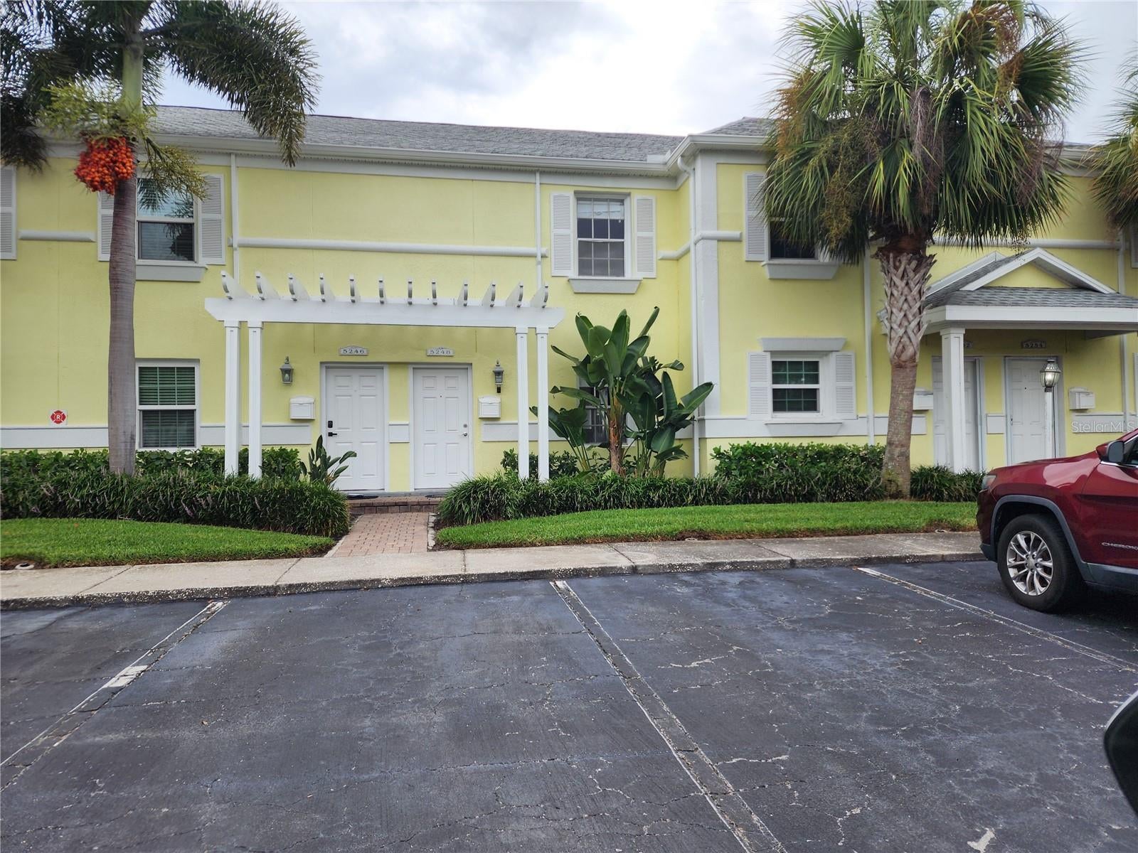 5248 BEACH DRIVE SE 5248