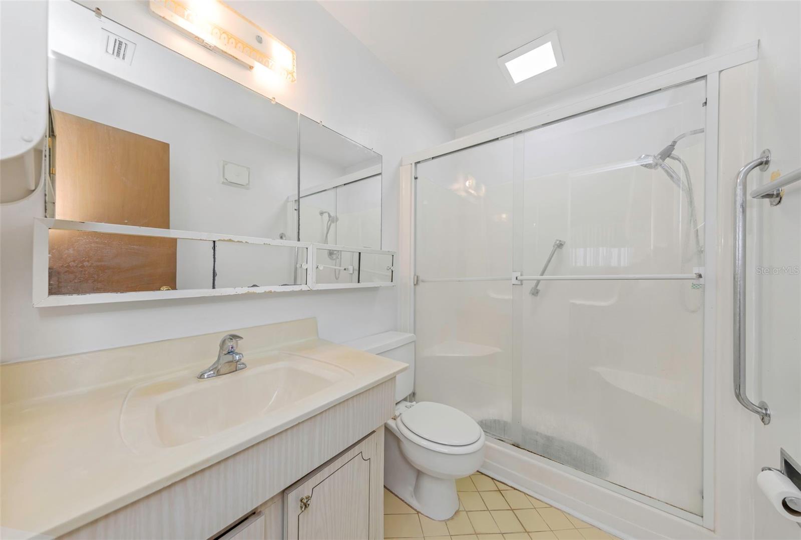 FIVE TOWNS OF ST PETE - Residential