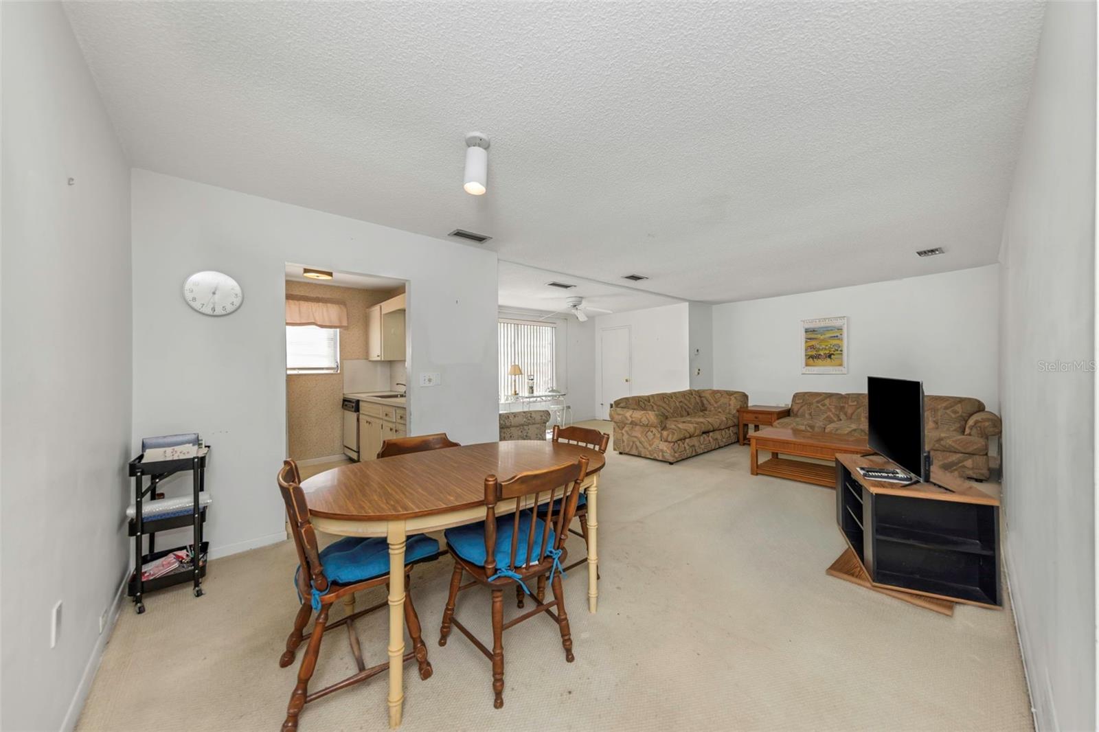 FIVE TOWNS OF ST PETE - Residential