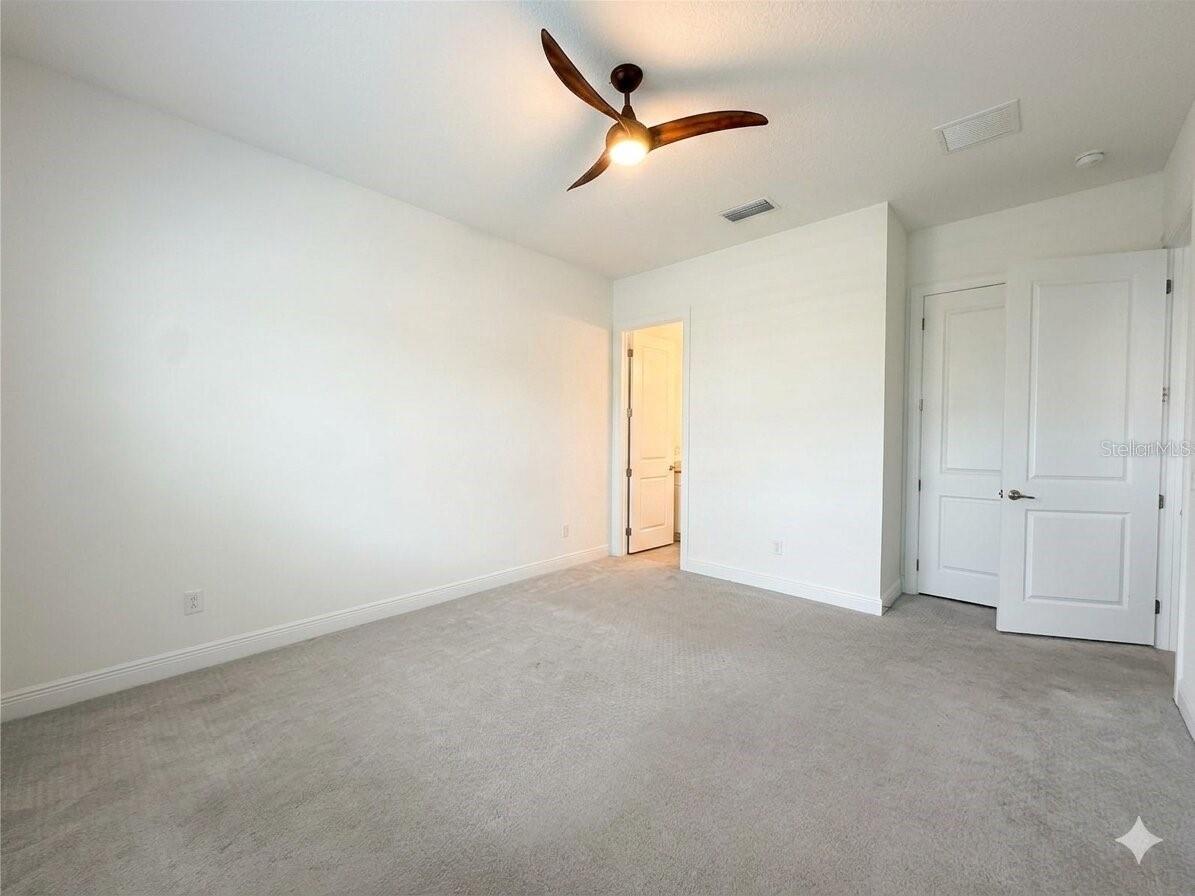 LAUREL POINTE PH 1 - Residential