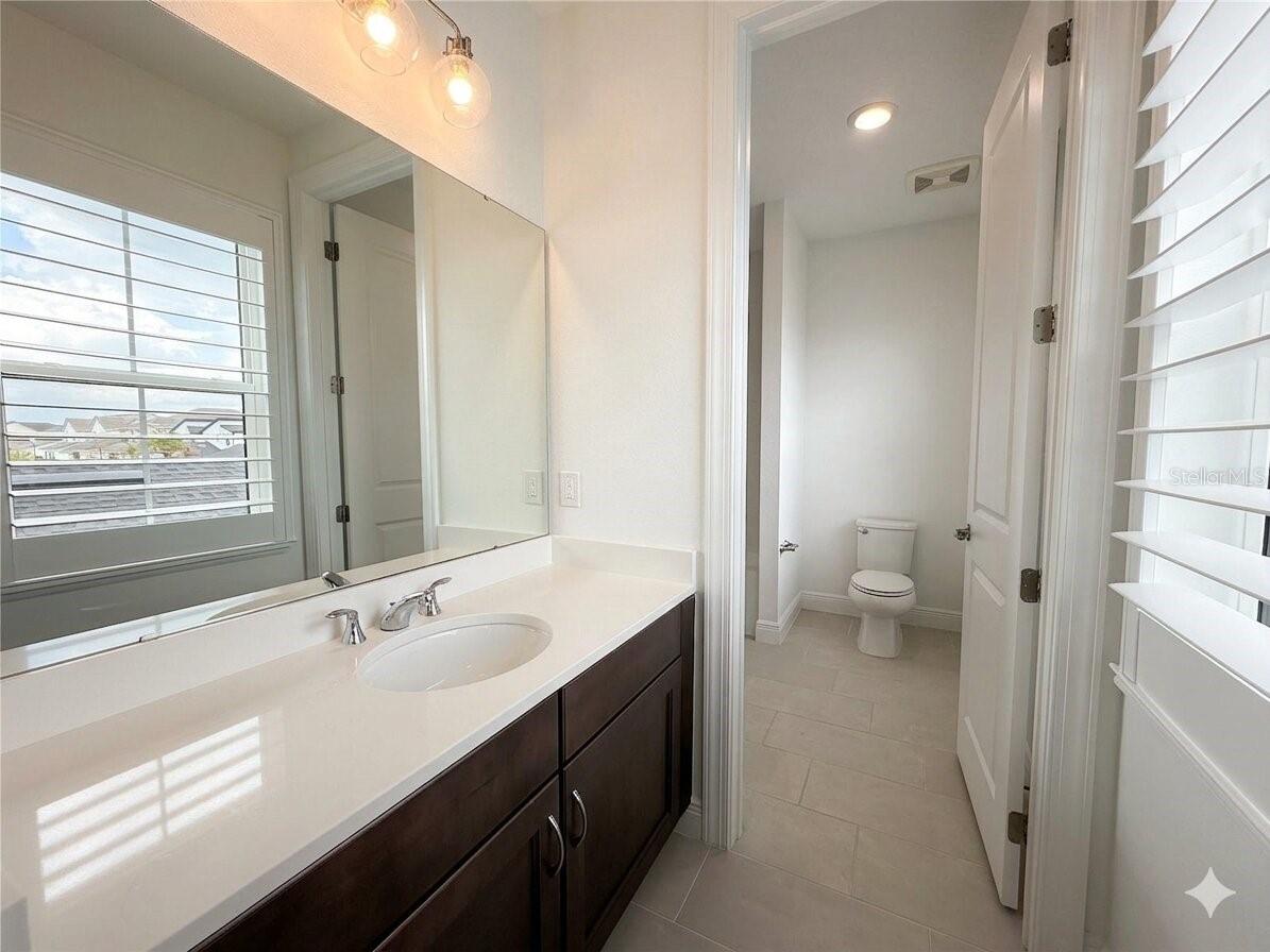 LAUREL POINTE PH 1 - Residential