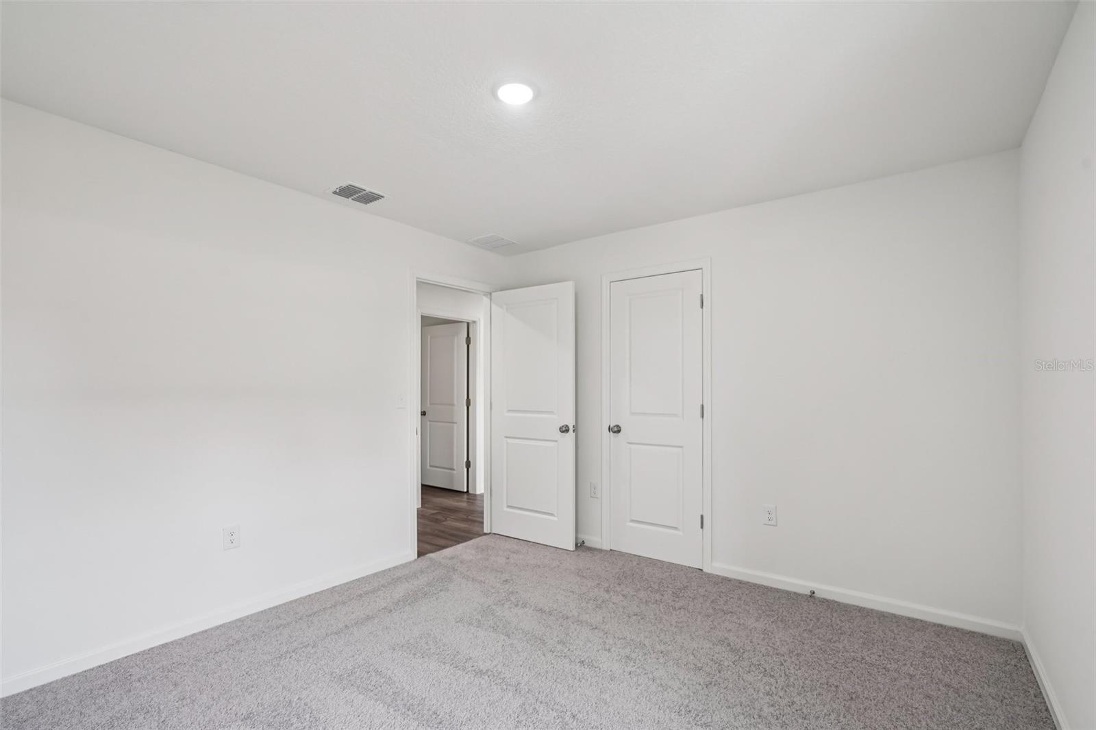 HOWARD HEIGHTS - Residential