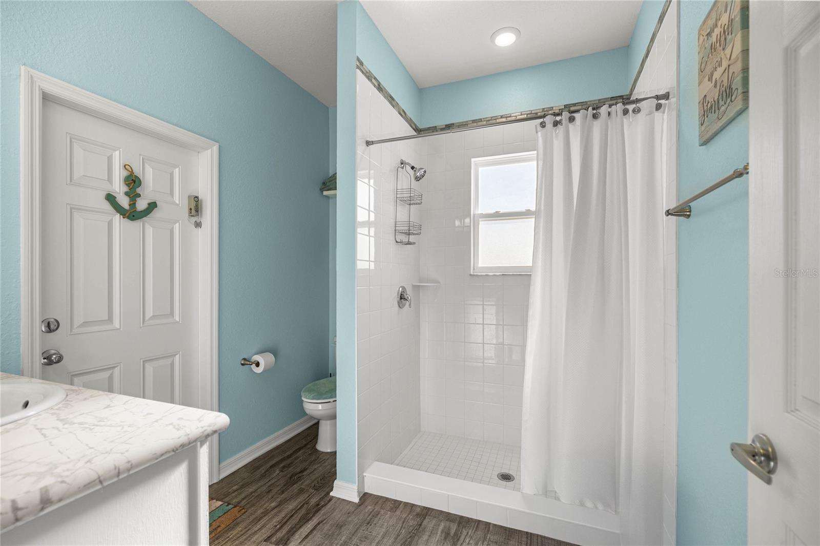 SUMMERCREST - Residential