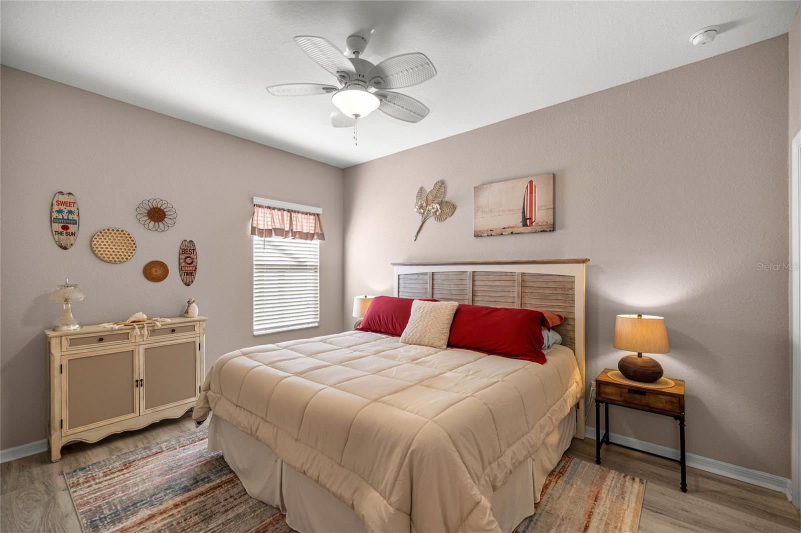 SUMMERCREST - Residential