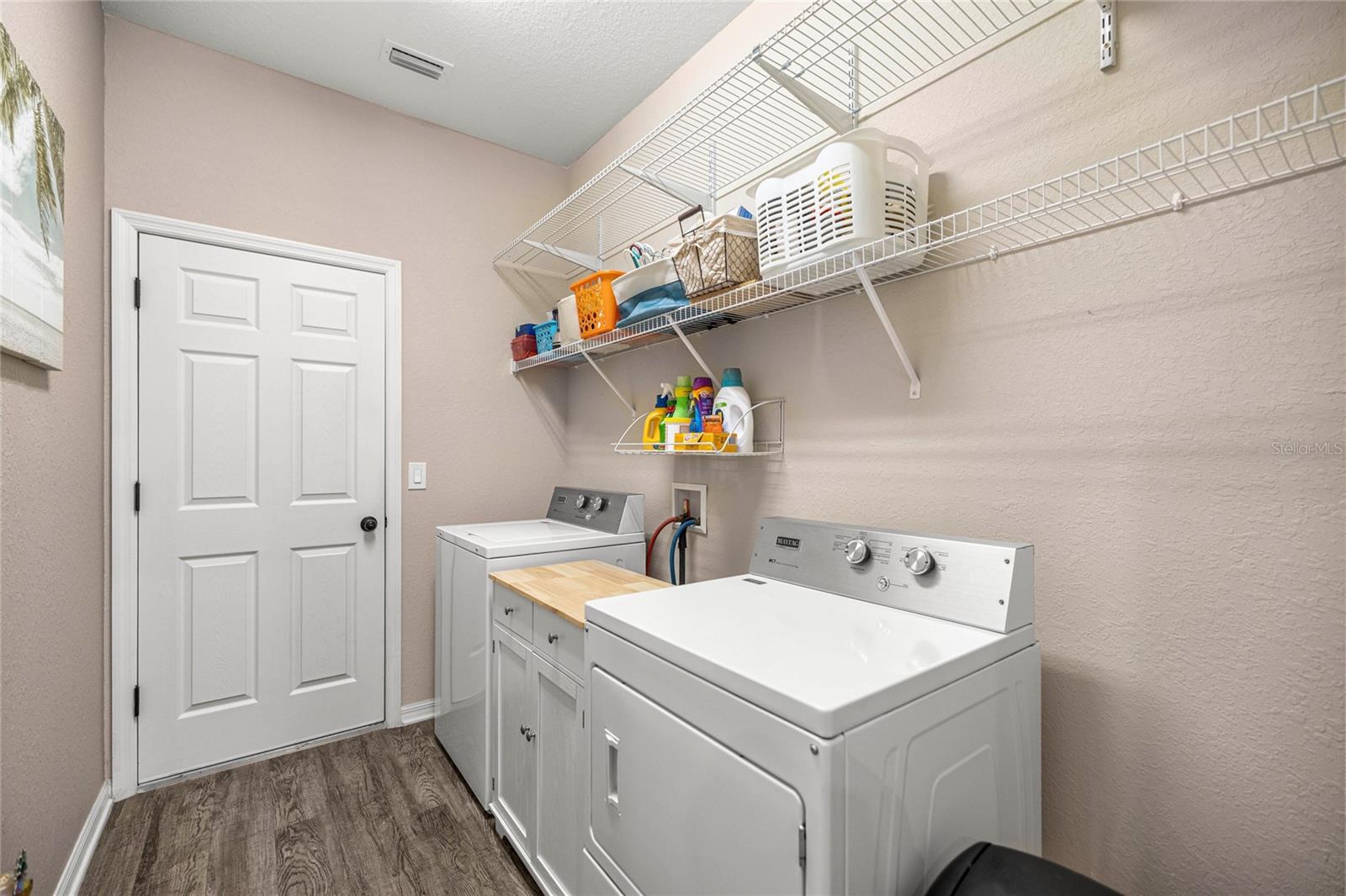 SUMMERCREST - Residential