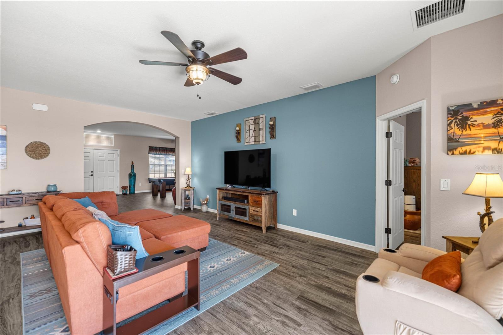 SUMMERCREST - Residential