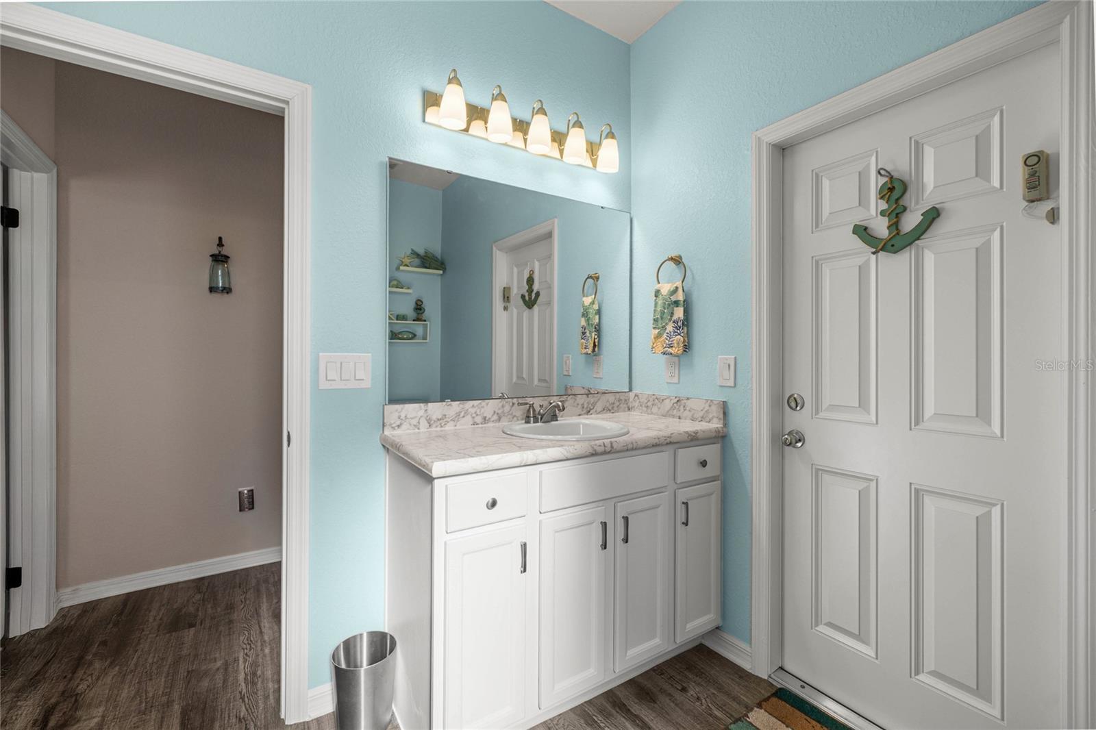 SUMMERCREST - Residential