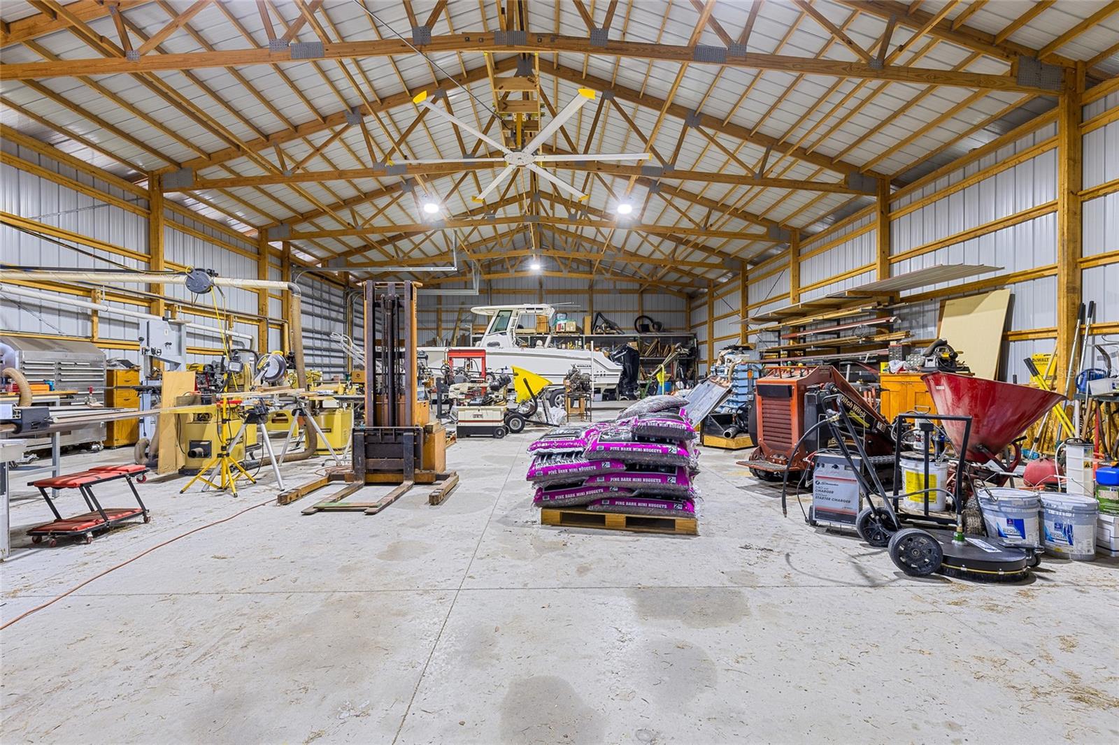 ACREAGE - Residential