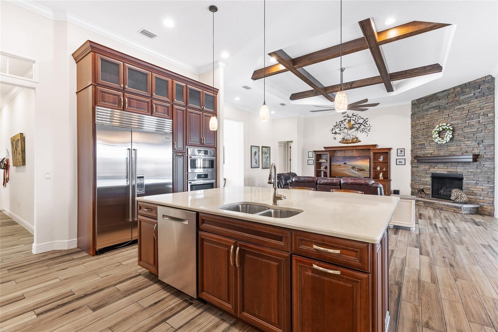 ACREAGE - Residential