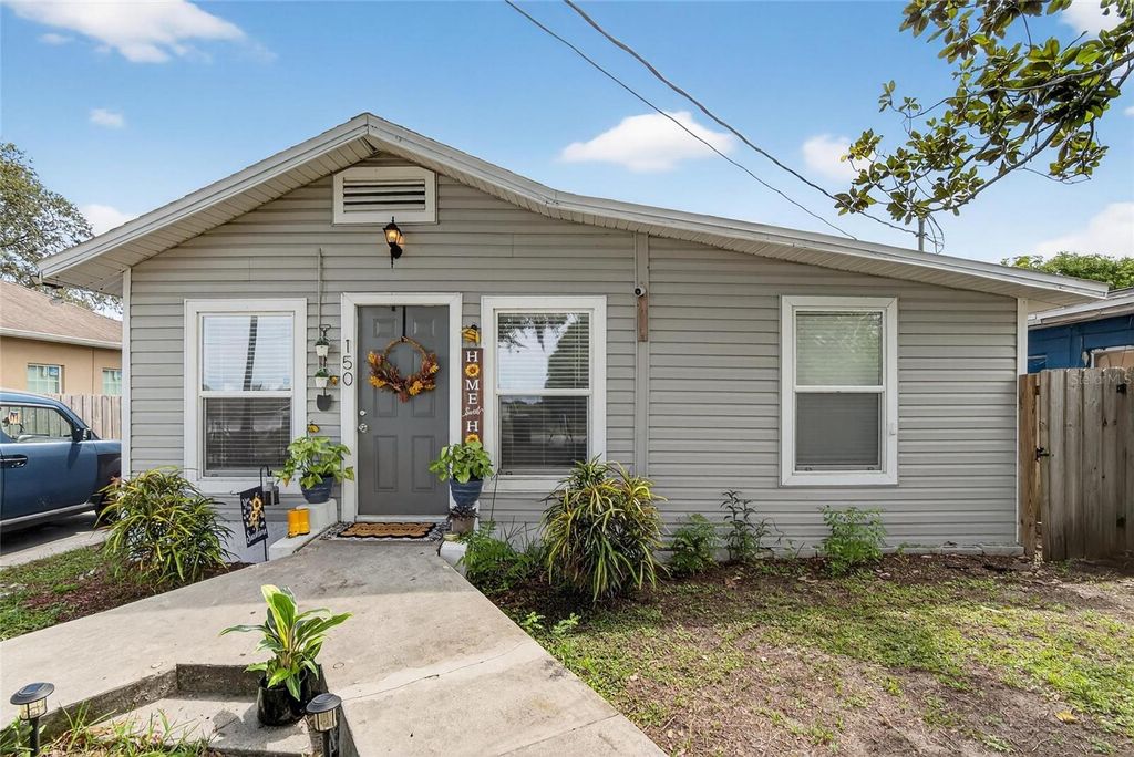 Photo of 150 Northside Drive W, Lake Wales, FL 33853 (MLS # TB8425832)