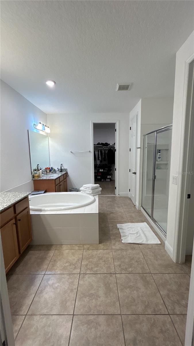 SAND LAKE SOUND - Residential Lease