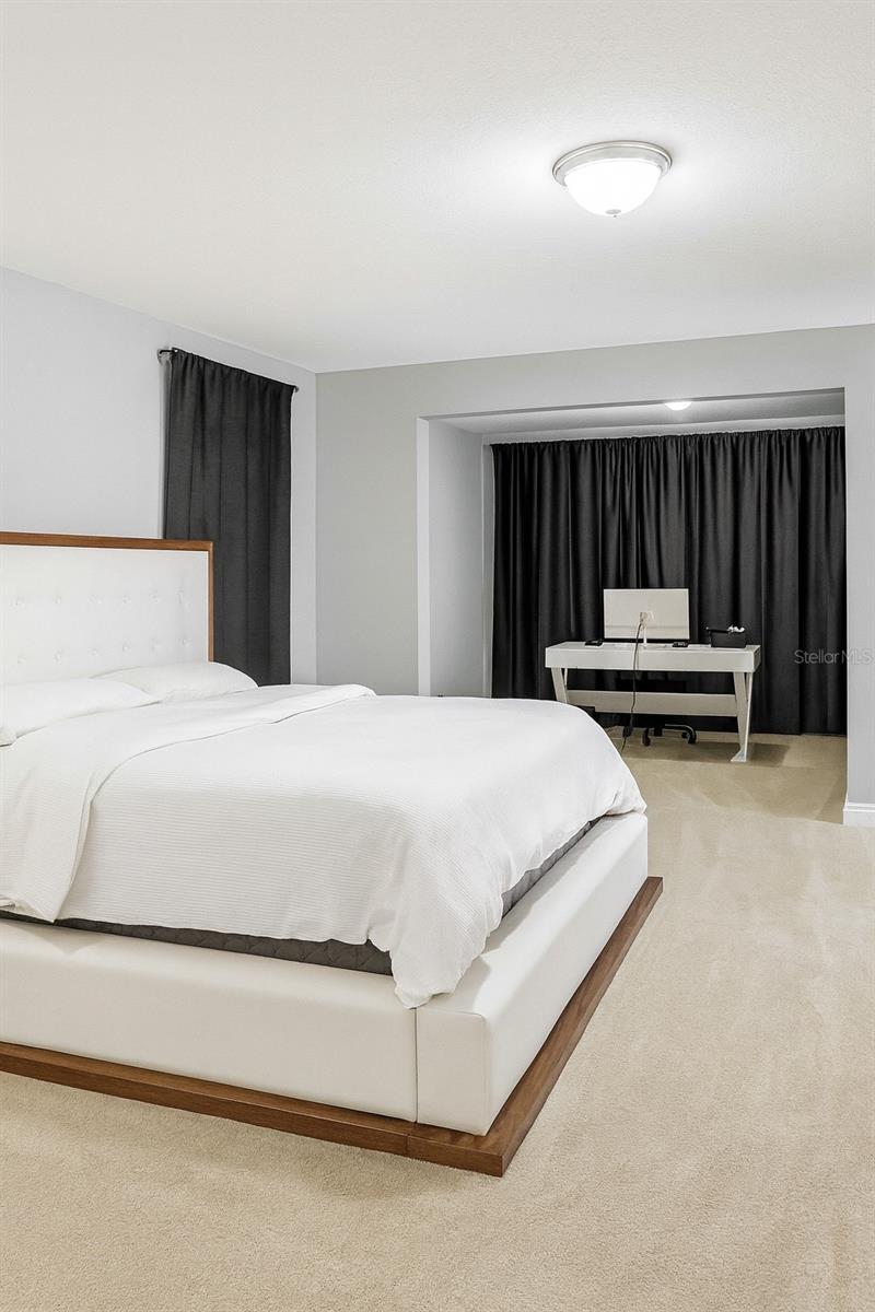 SAND LAKE SOUND - Residential Lease