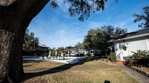 A home in MINNEOLA