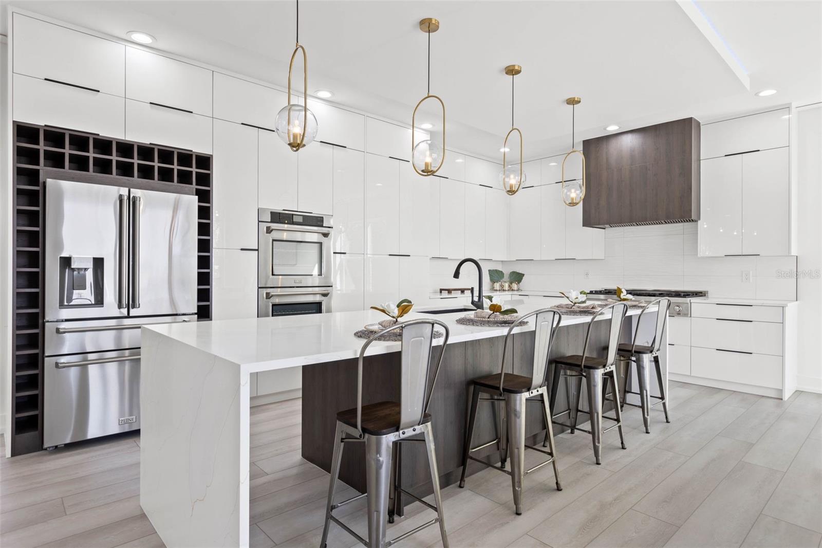 SHORE ACRES OVERLOOK SEC - Residential