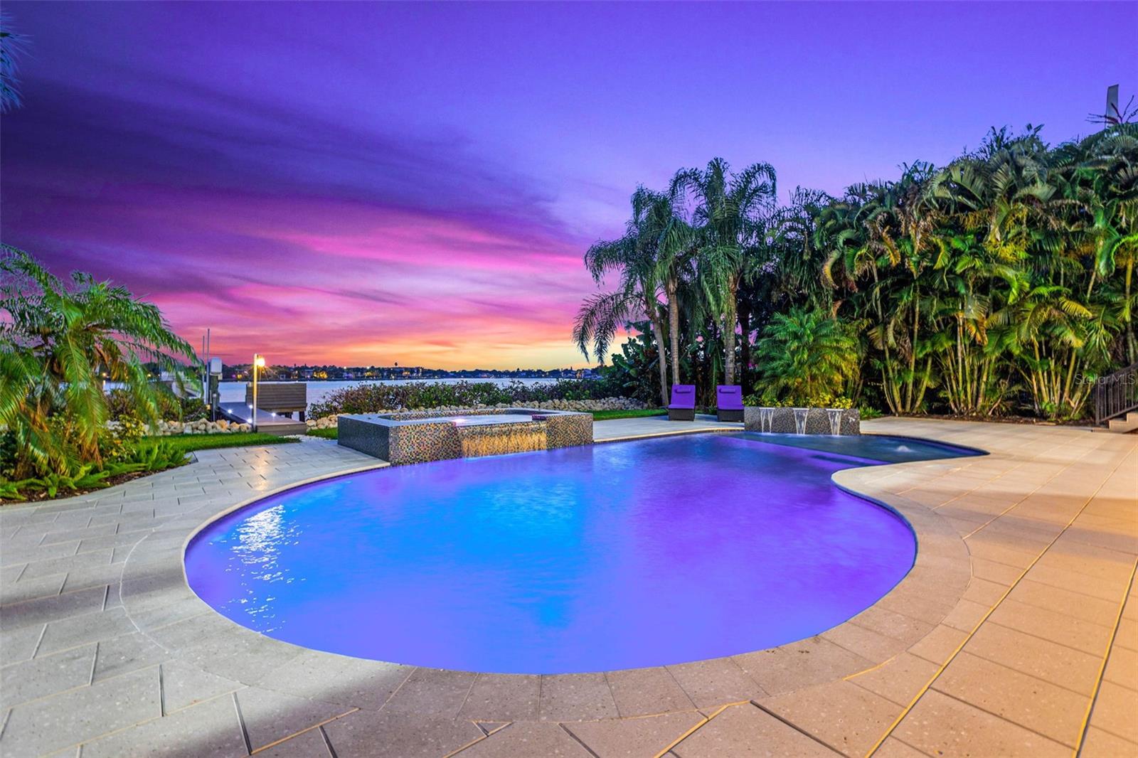 SHORE ACRES OVERLOOK SEC - Residential