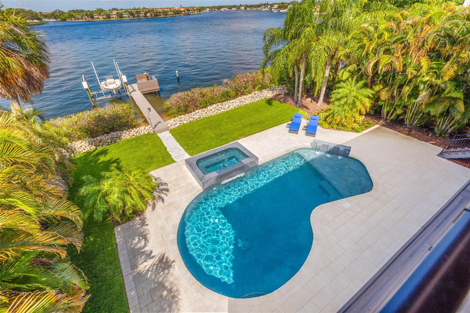 SHORE ACRES OVERLOOK SEC - Residential