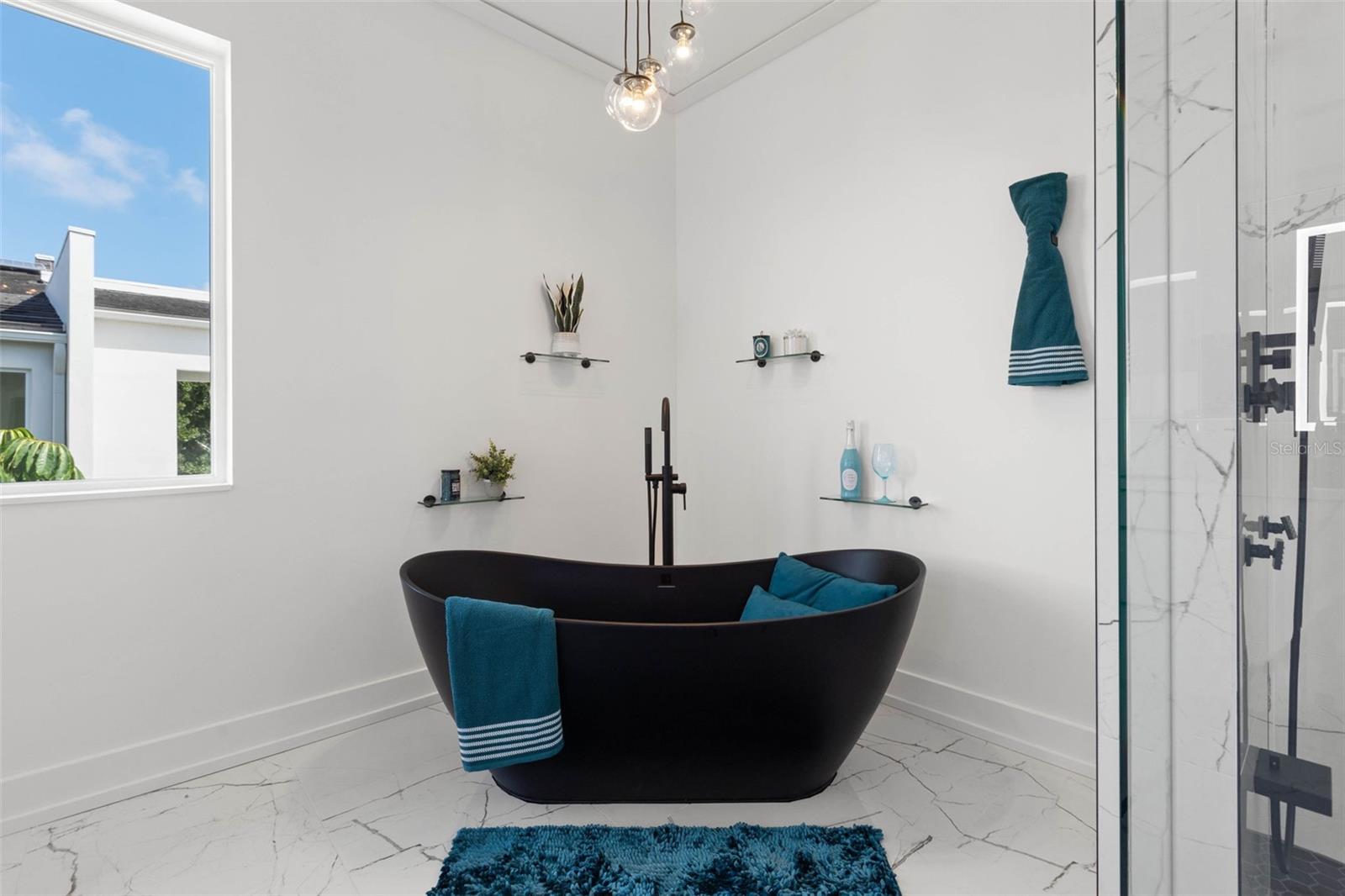 SHORE ACRES OVERLOOK SEC - Residential