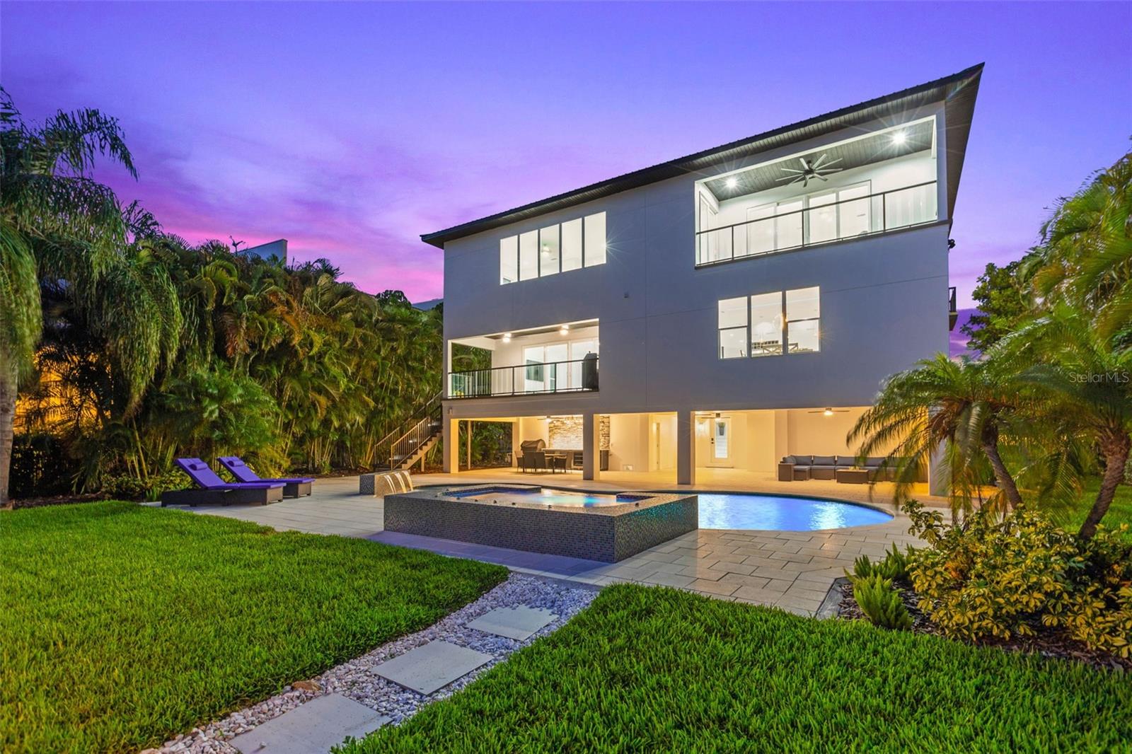 SHORE ACRES OVERLOOK SEC - Residential