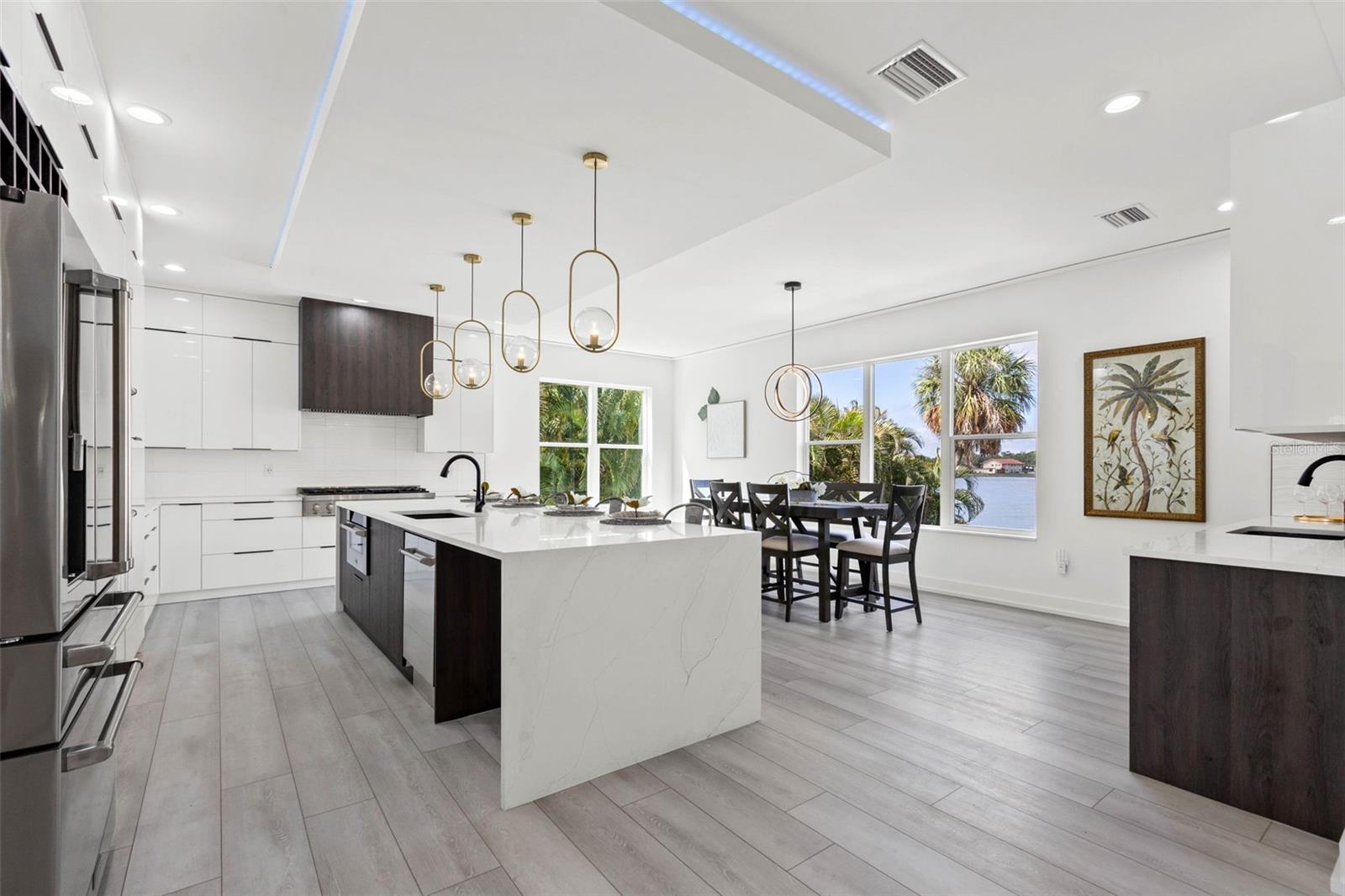 SHORE ACRES OVERLOOK SEC - Residential