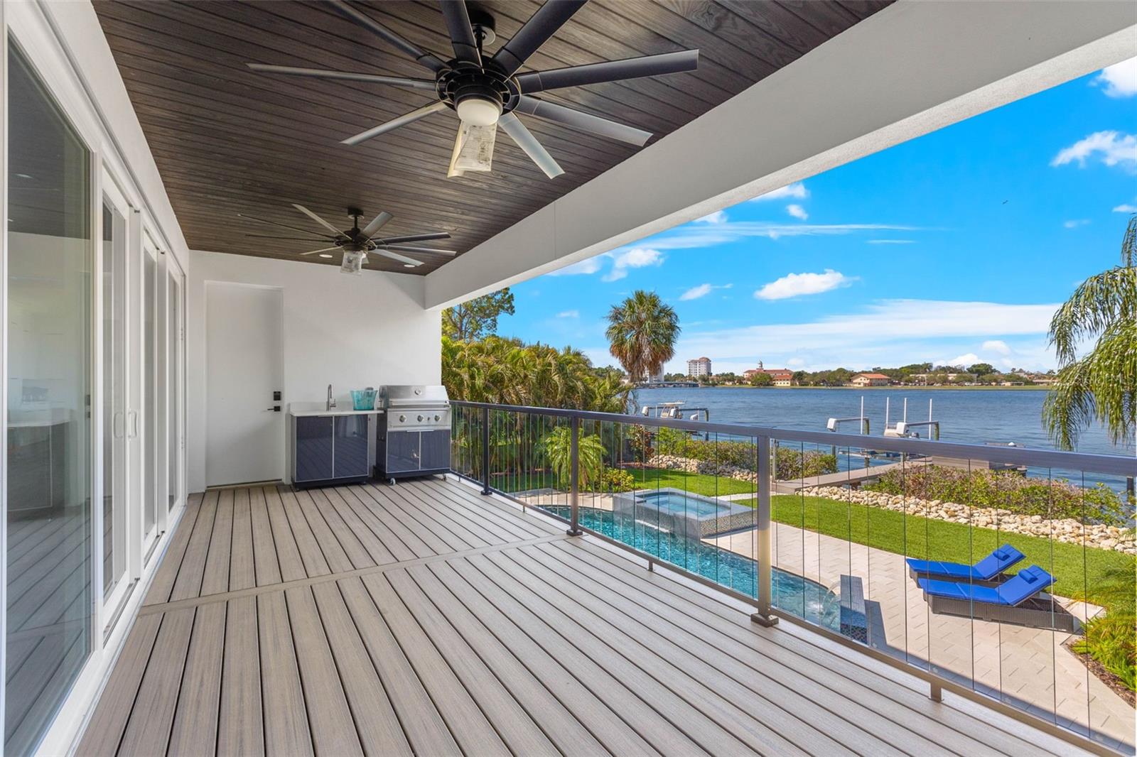 SHORE ACRES OVERLOOK SEC - Residential