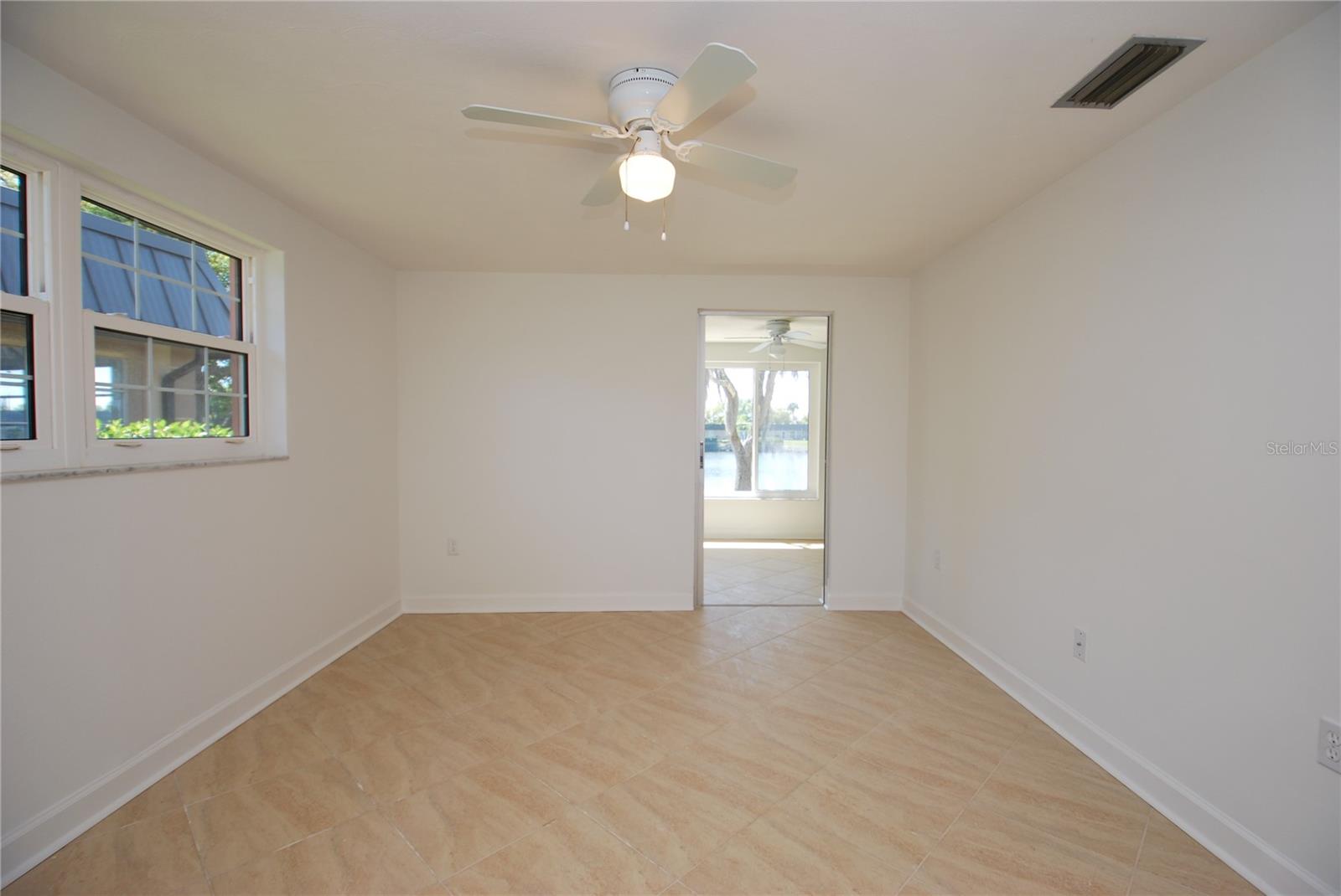 GARDENS BEACON SQUARE - Residential