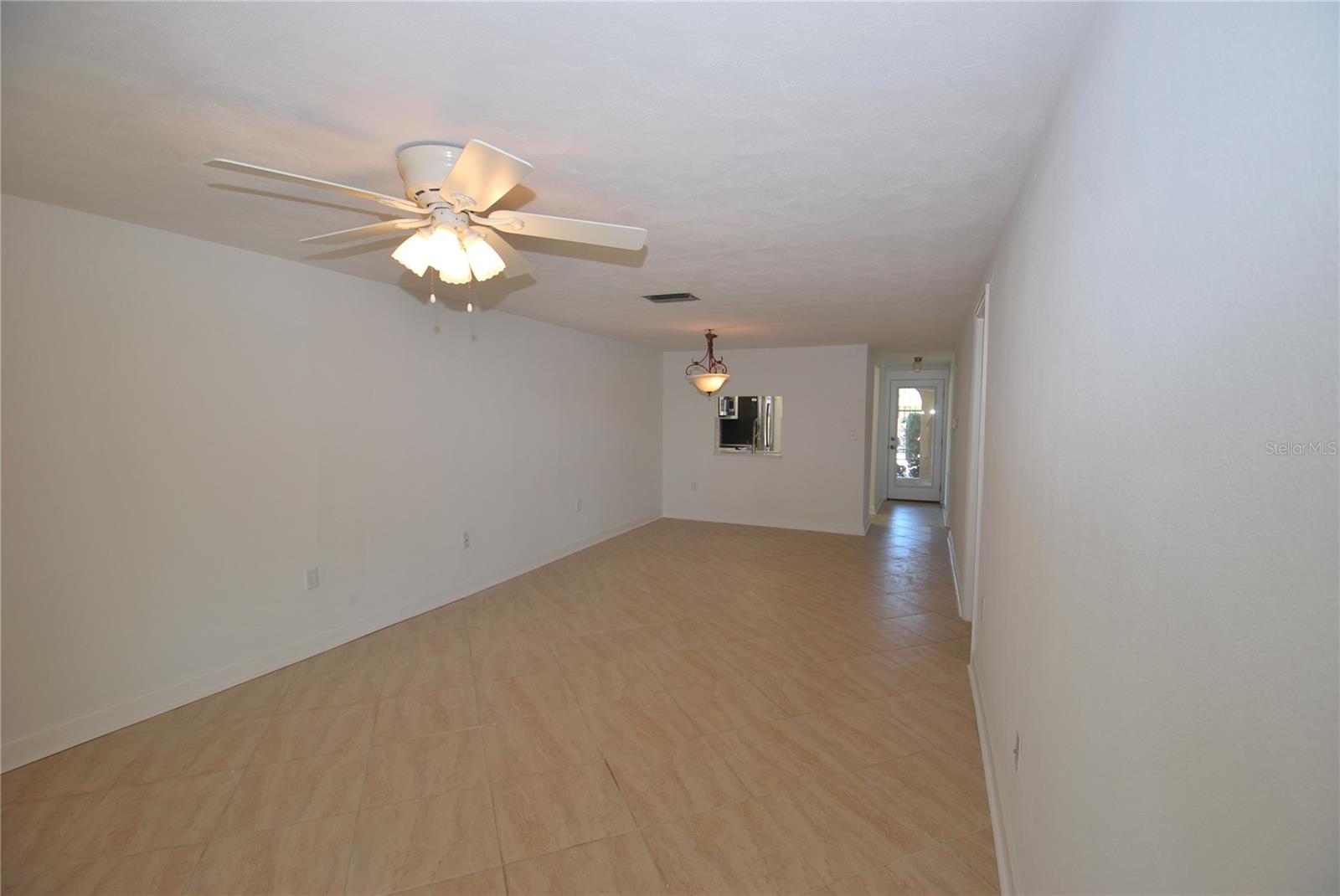 GARDENS BEACON SQUARE - Residential