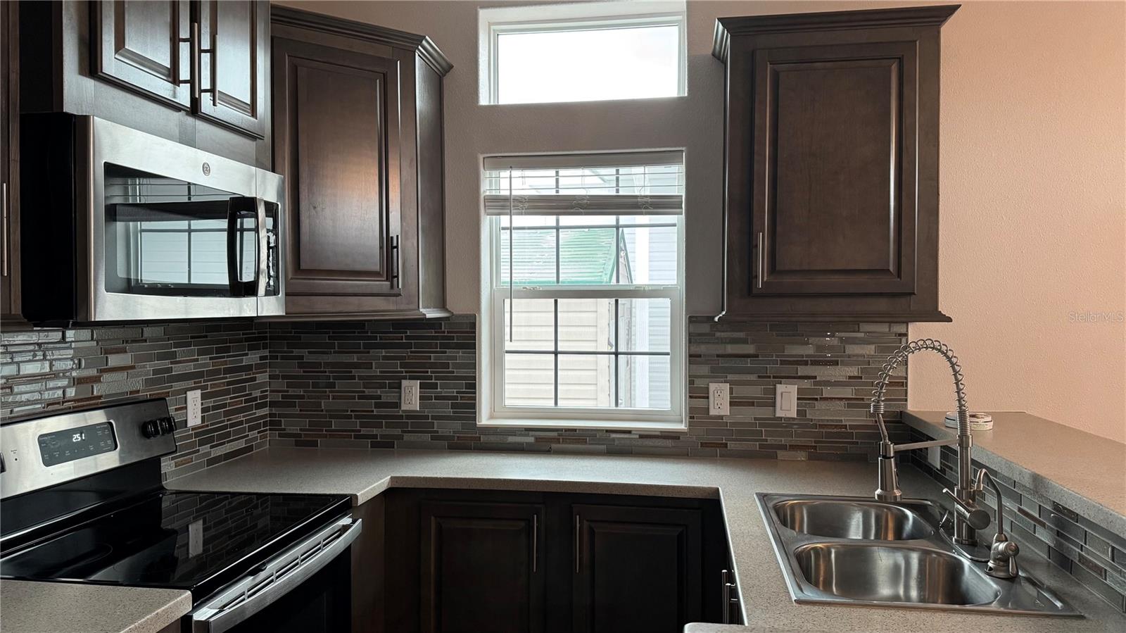 ELITE RESORTS AT CITRUS VALLEY CONDOMINIUM - Residential